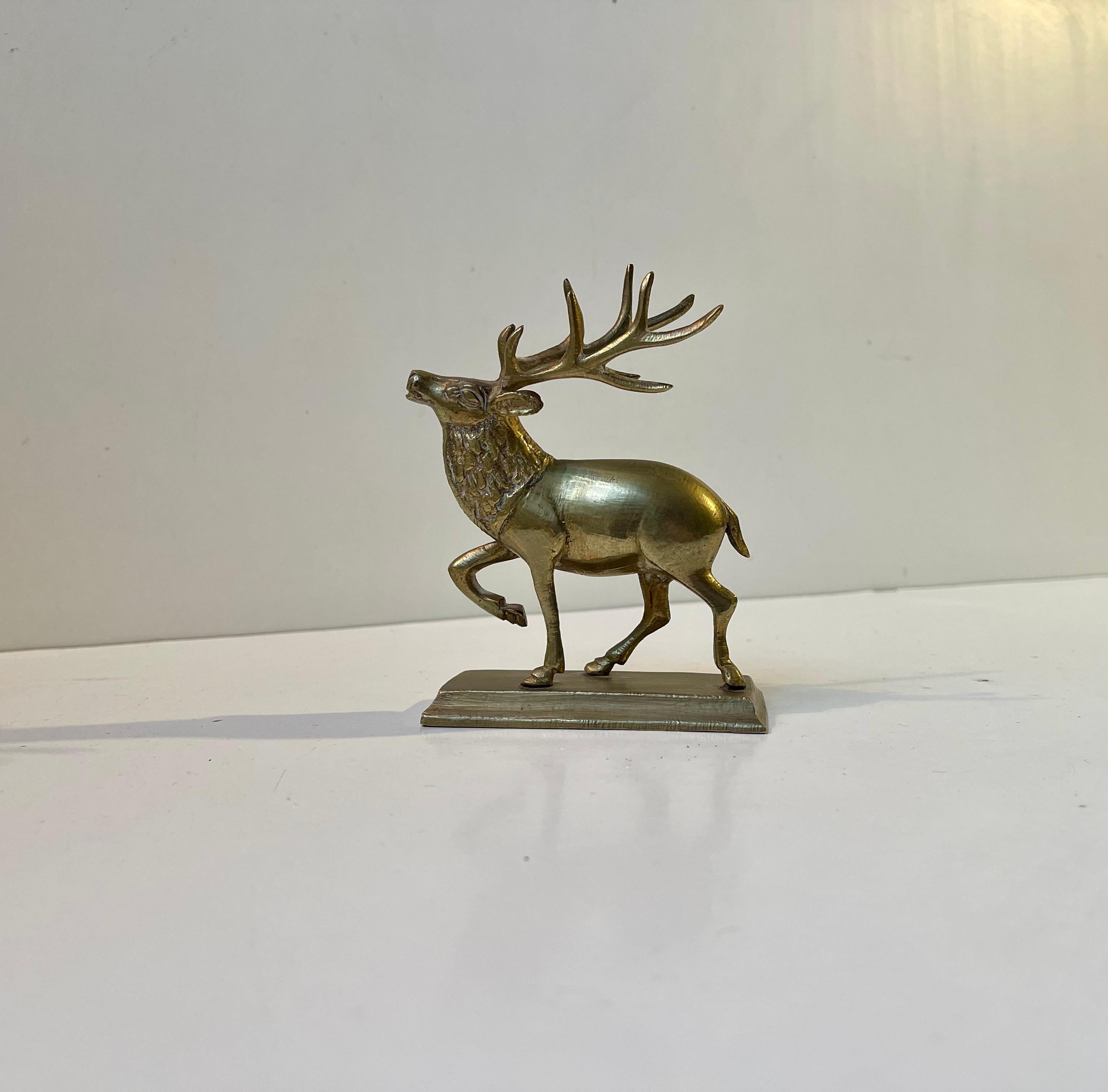 Moderno Figurina di cervo vintage in ottone, anni '80 in vendita