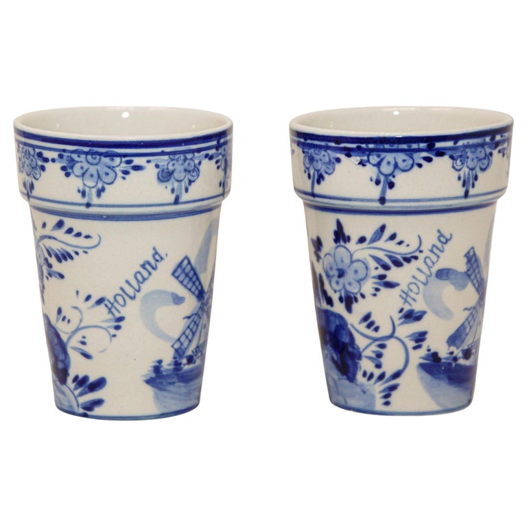 Delfter Keramik, handbemalte blaue Blumentöpfe, Holland Delftware im