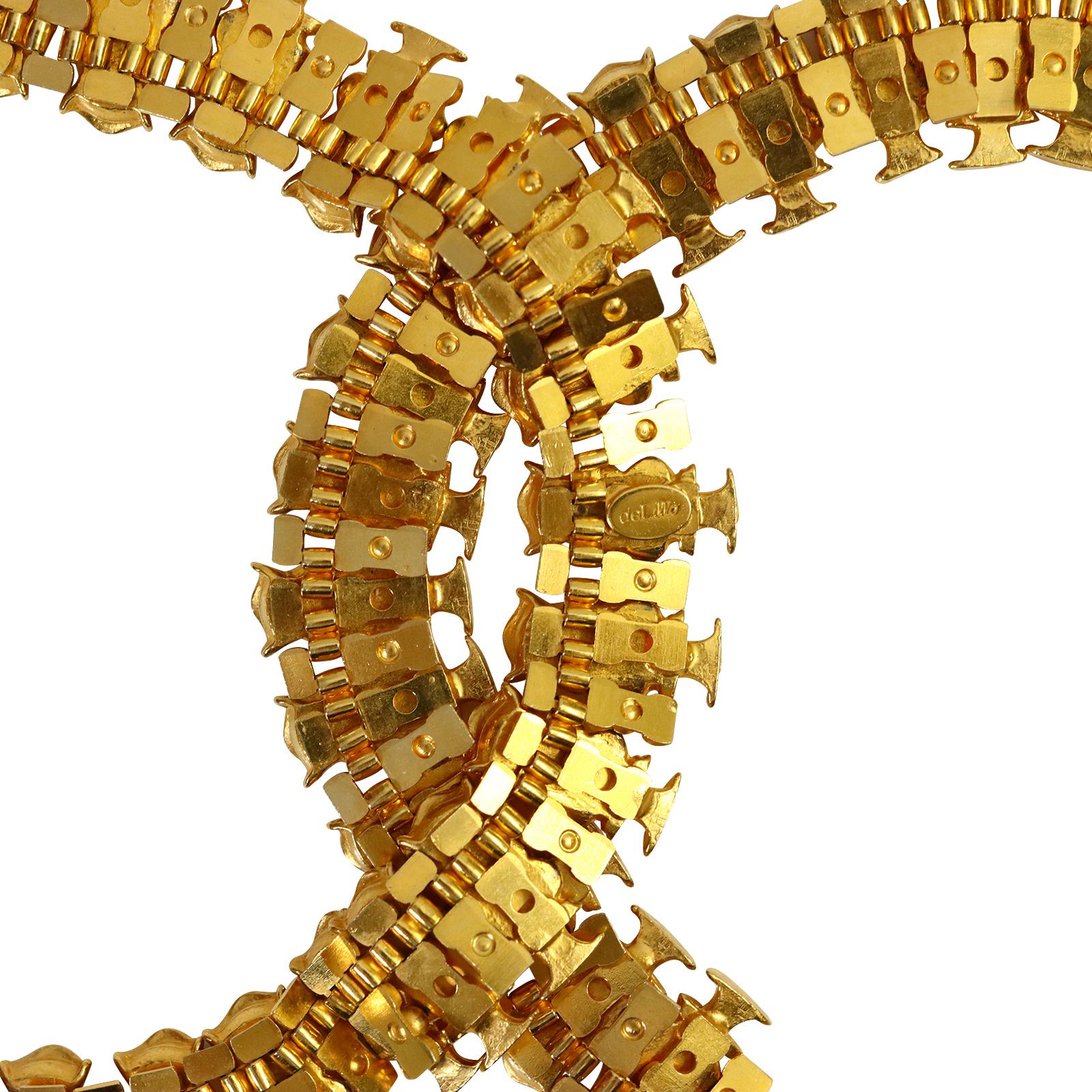 Vintage deLillo Gold Tone Kings Men Necklace For Sale 5
