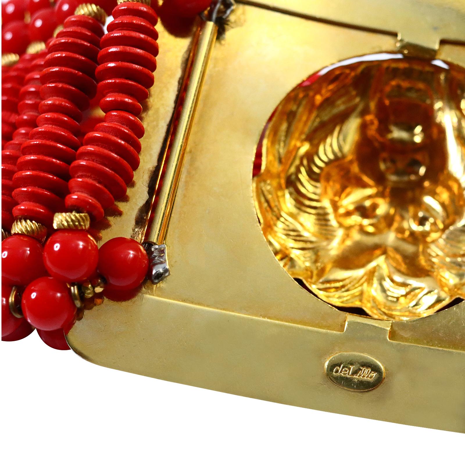 Vintage deLillo Red Beaded Belt with Gold Lion Head Buckle en venta 3