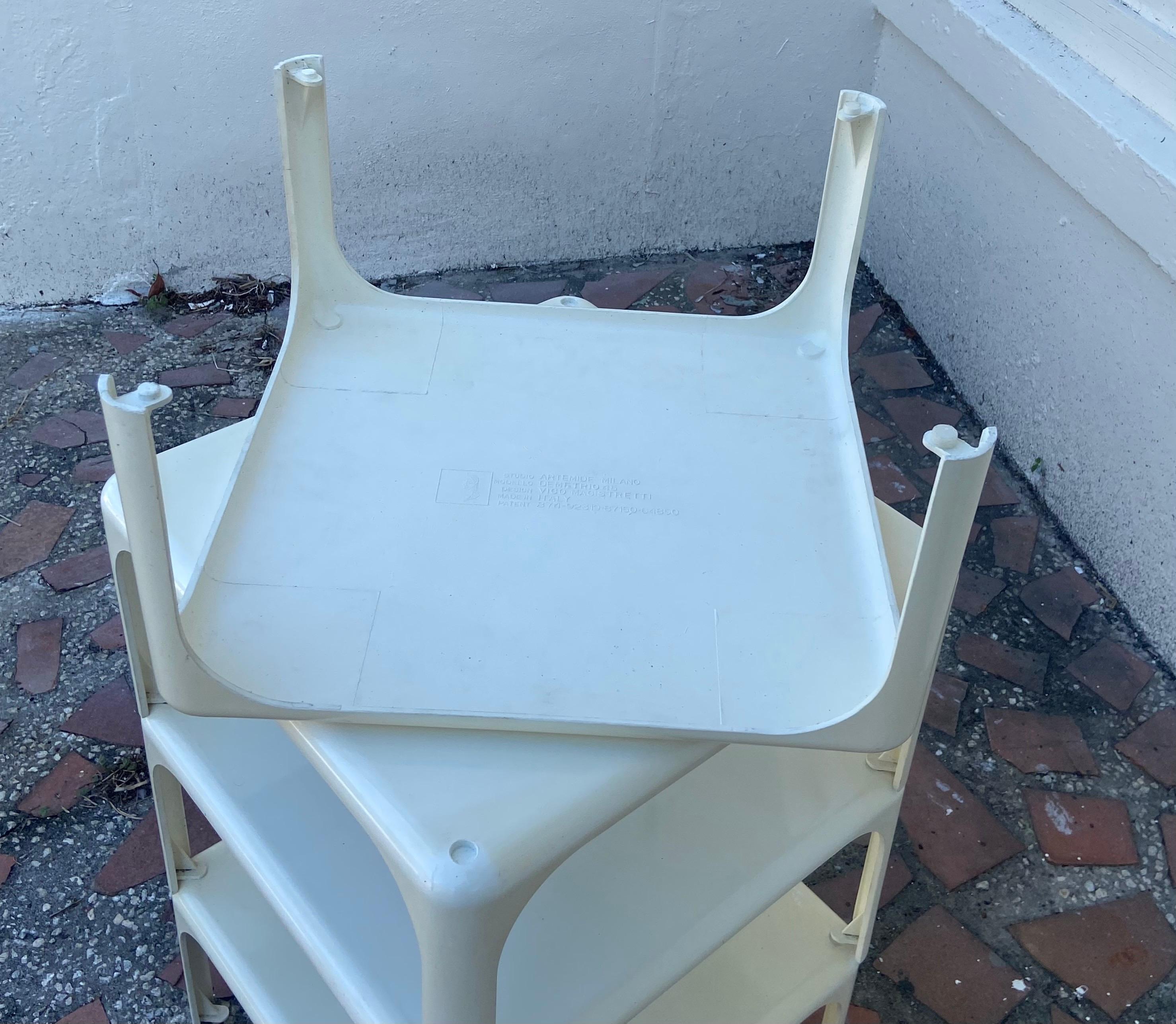 Vintage Demetrio 45 Abs Stacking Tables, Magistretti for Artemide Mid Century For Sale 3