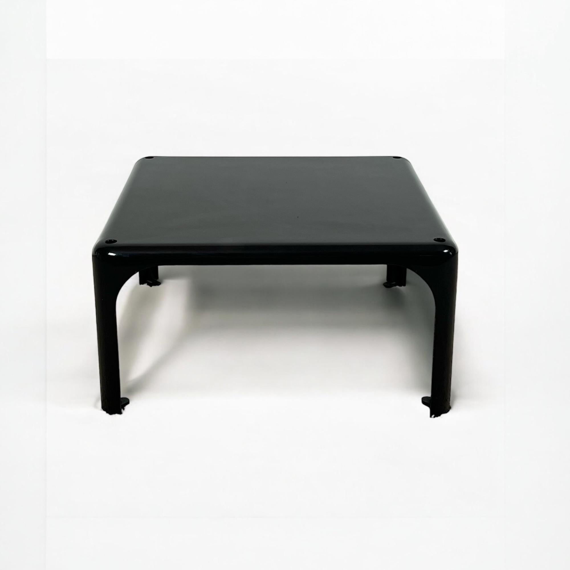 Step into the world of Space Age design with the iconic and rare Demetrio 45 table, designed by Vico Magistretti in the late 60s and produced by Artemide in Italy during the 60s and 70s. This remarkable coffee/side table is not just a piece of