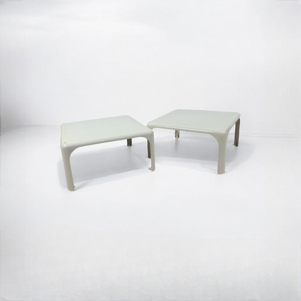 Vintage Demetrio 45 Stackable Table by Vico Magistretti for Artemide, Set of 2 3