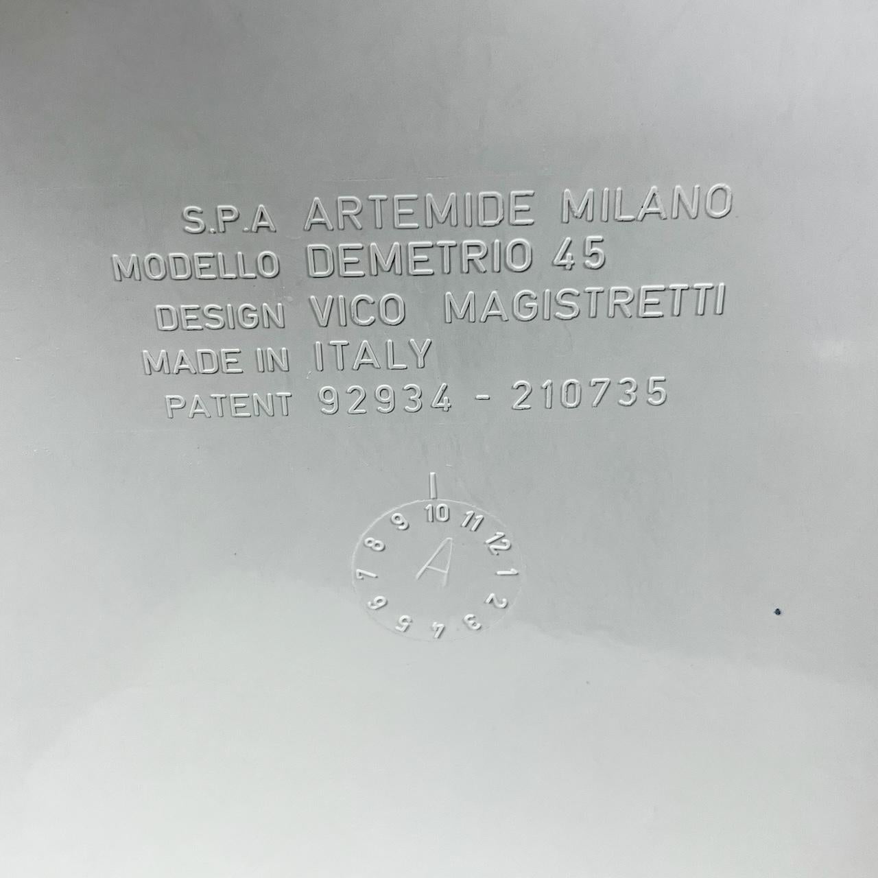 Vintage Demetrio 45 Stackable Table by Vico Magistretti for Artemide, Set of 2 In Good Condition In San Benedetto Del Tronto, IT