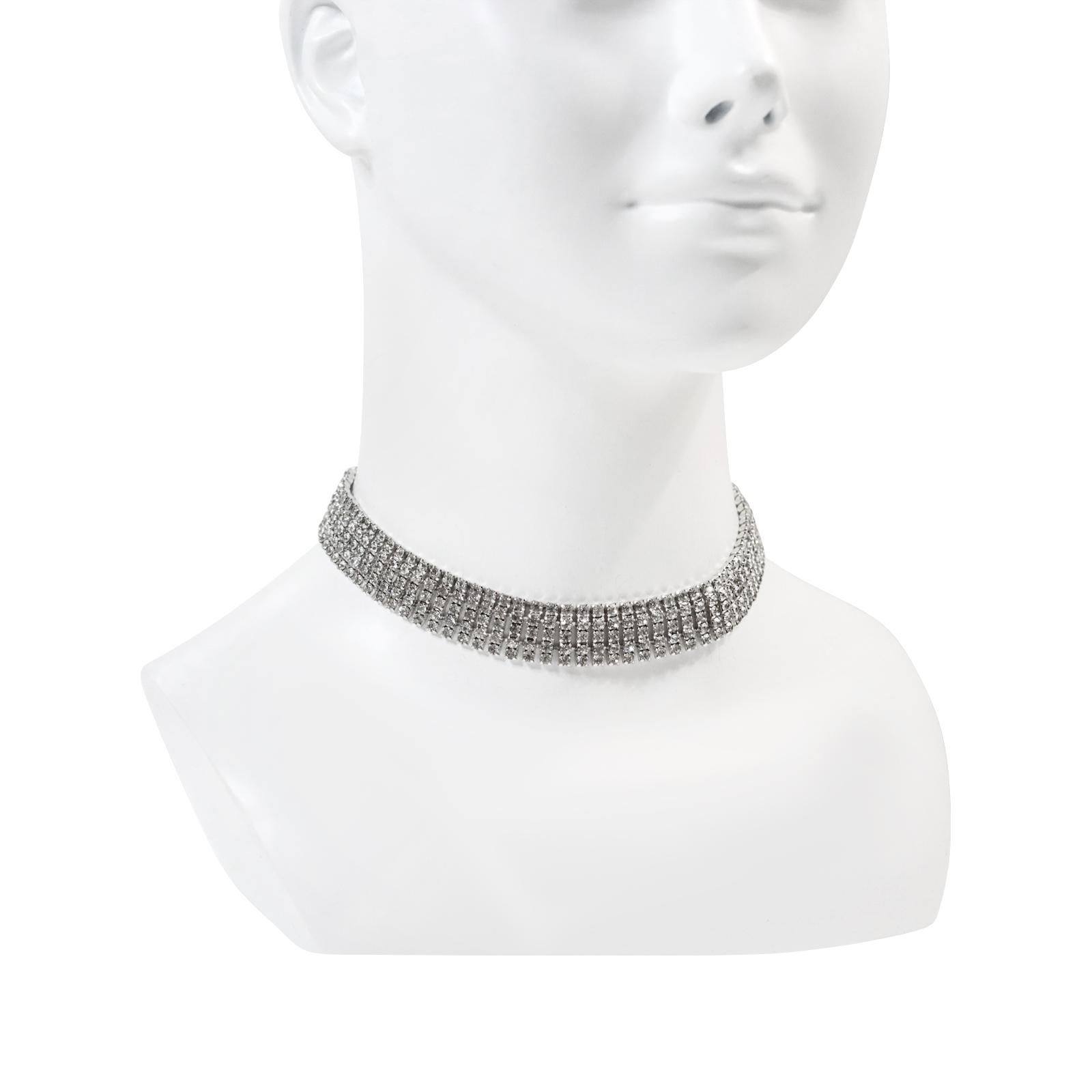 Moderno Collana girocollo vintage Denbe con diamanti incastonati Circa 1960 in vendita