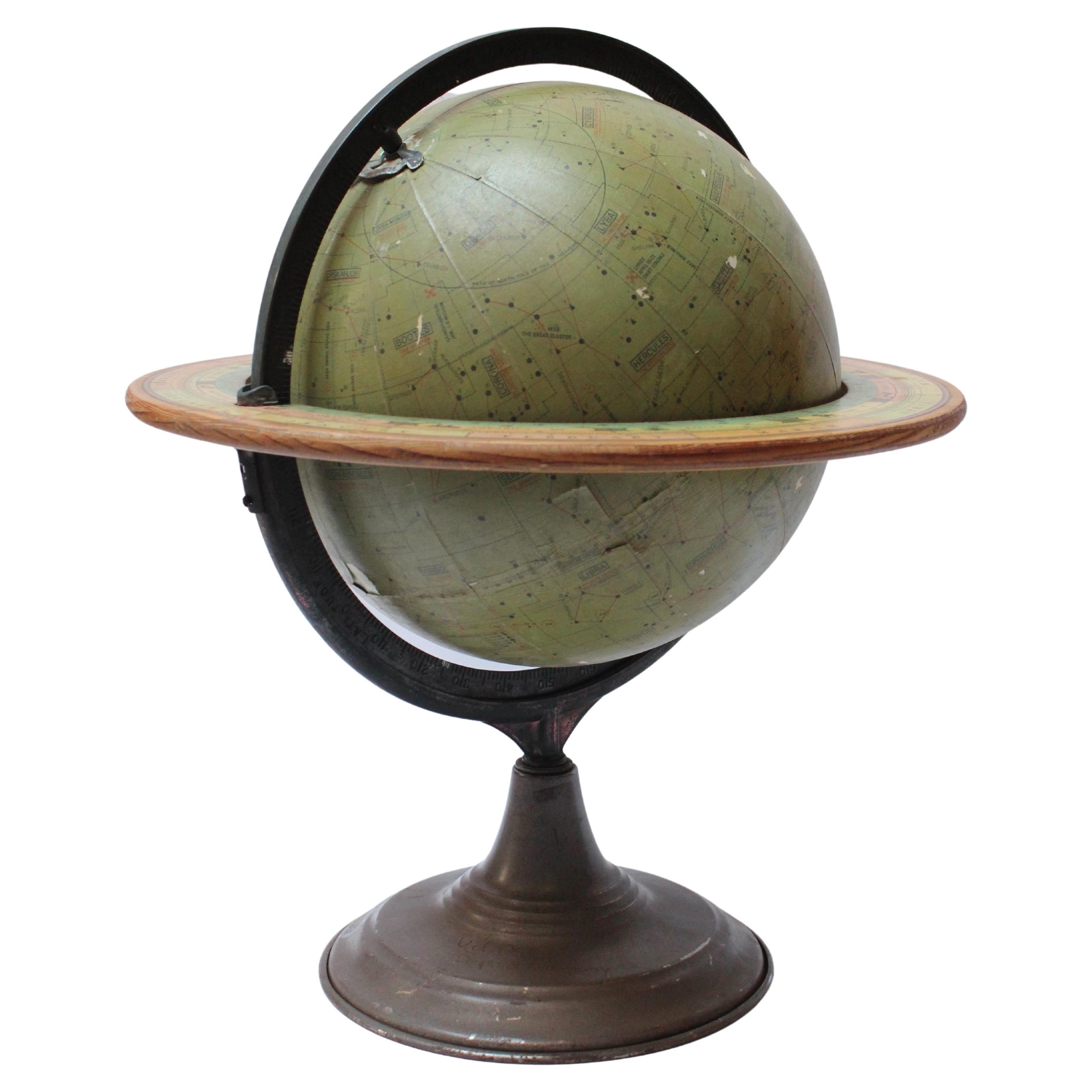 Globe céleste vintage Dennoyer-Geppert en vente