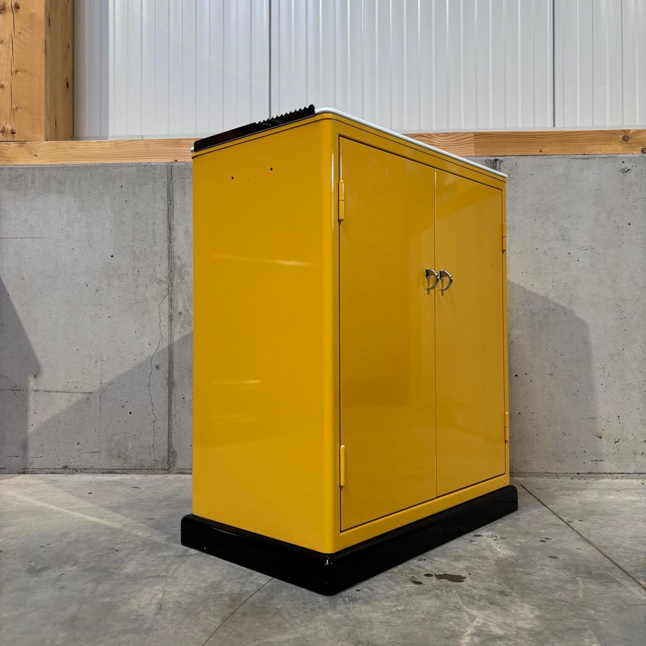 Armoire de dentiste vintage  Baisch  Mid-Century  Jaune 8