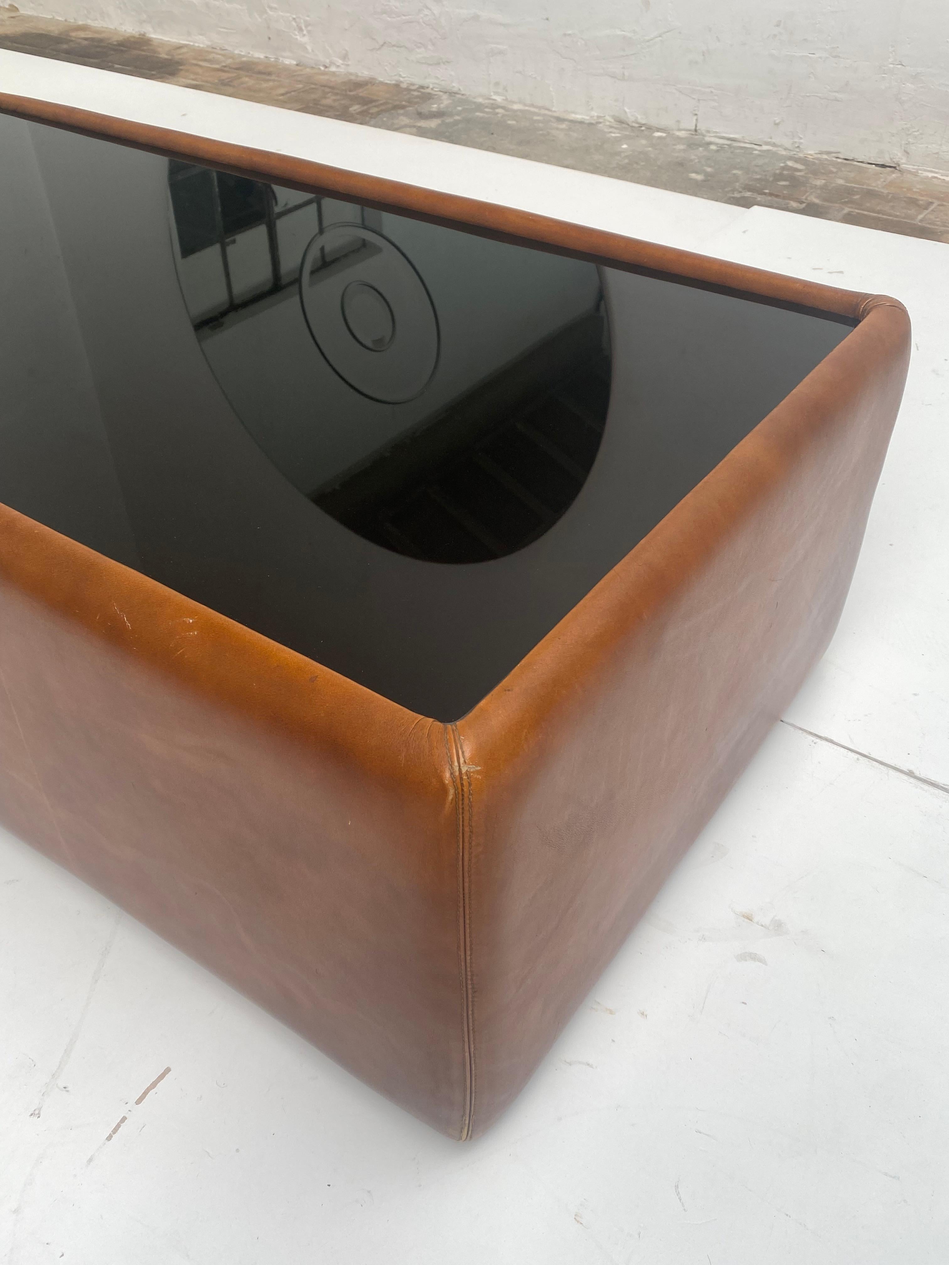 Late 20th Century Vintage Desede Style Italian 1970's Coffee Table in Glass & Leather  For Sale