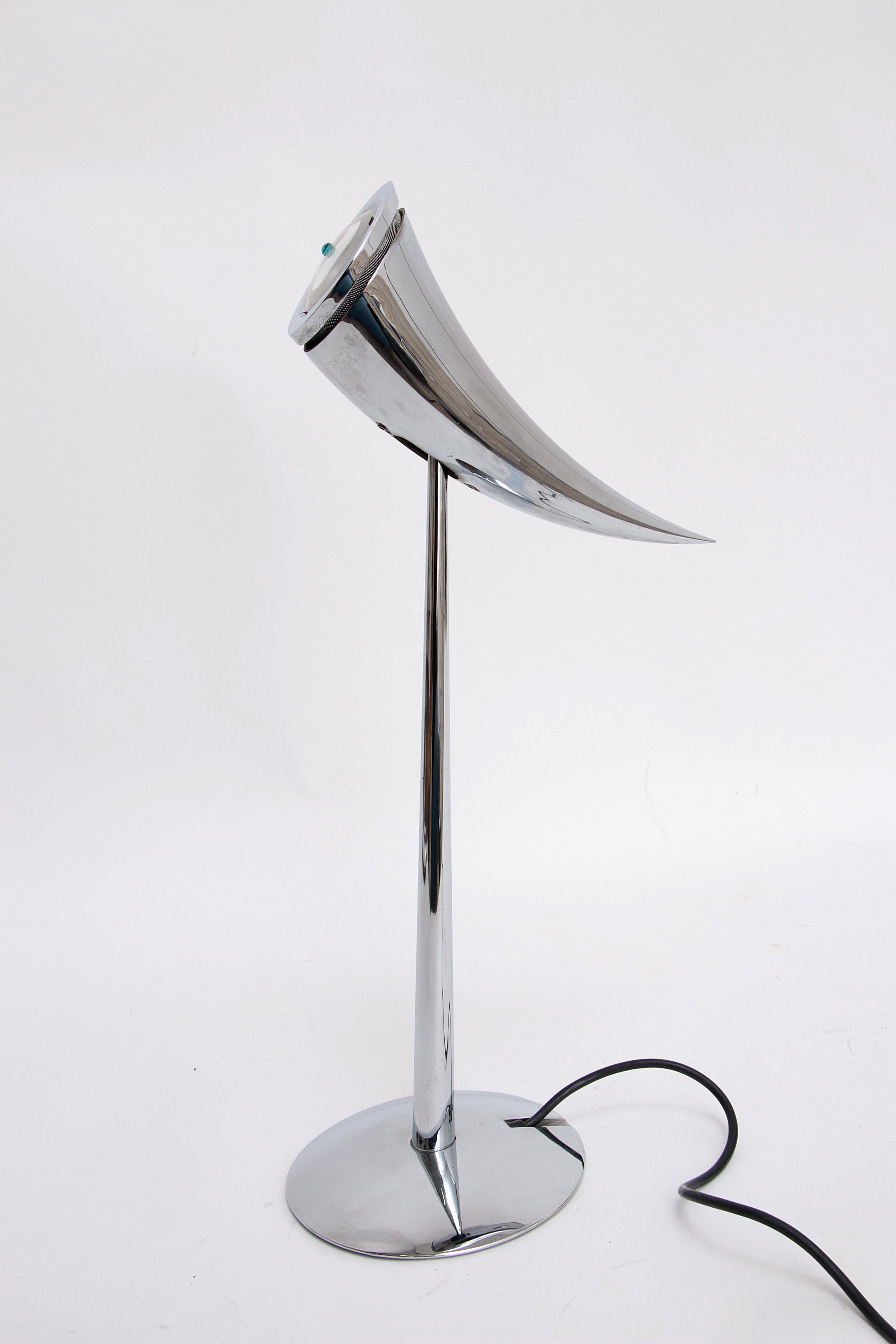 Philippe Starck Design Ara Tischlampe von für Flos  1988 im Angebot 8