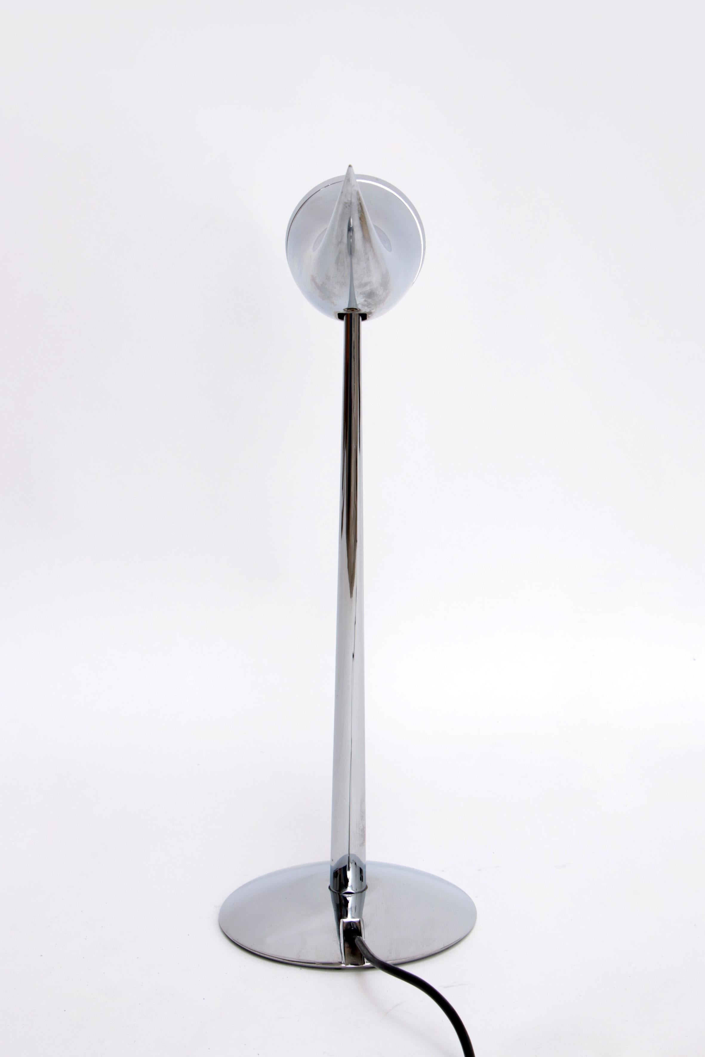 Philippe Starck Design Ara Tischlampe von für Flos  1988 (Italienisch) im Angebot