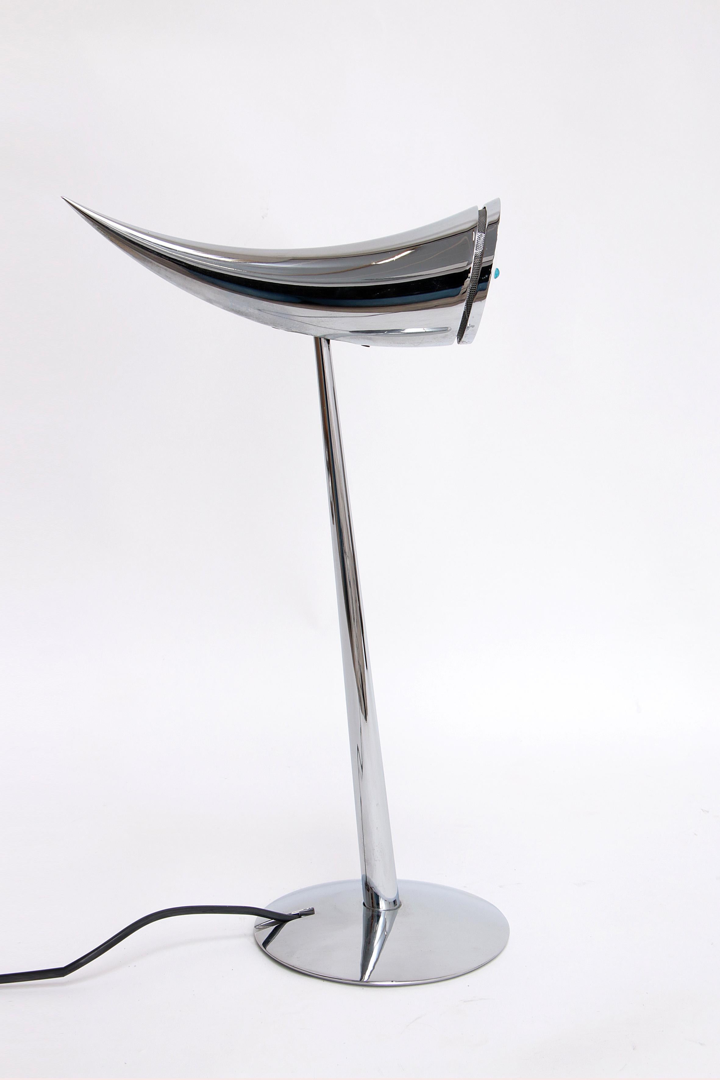 Lampe de table Ara de Philippe Starck Design pour Flos  1988 Excellent état - En vente à Oostrum-Venray, NL
