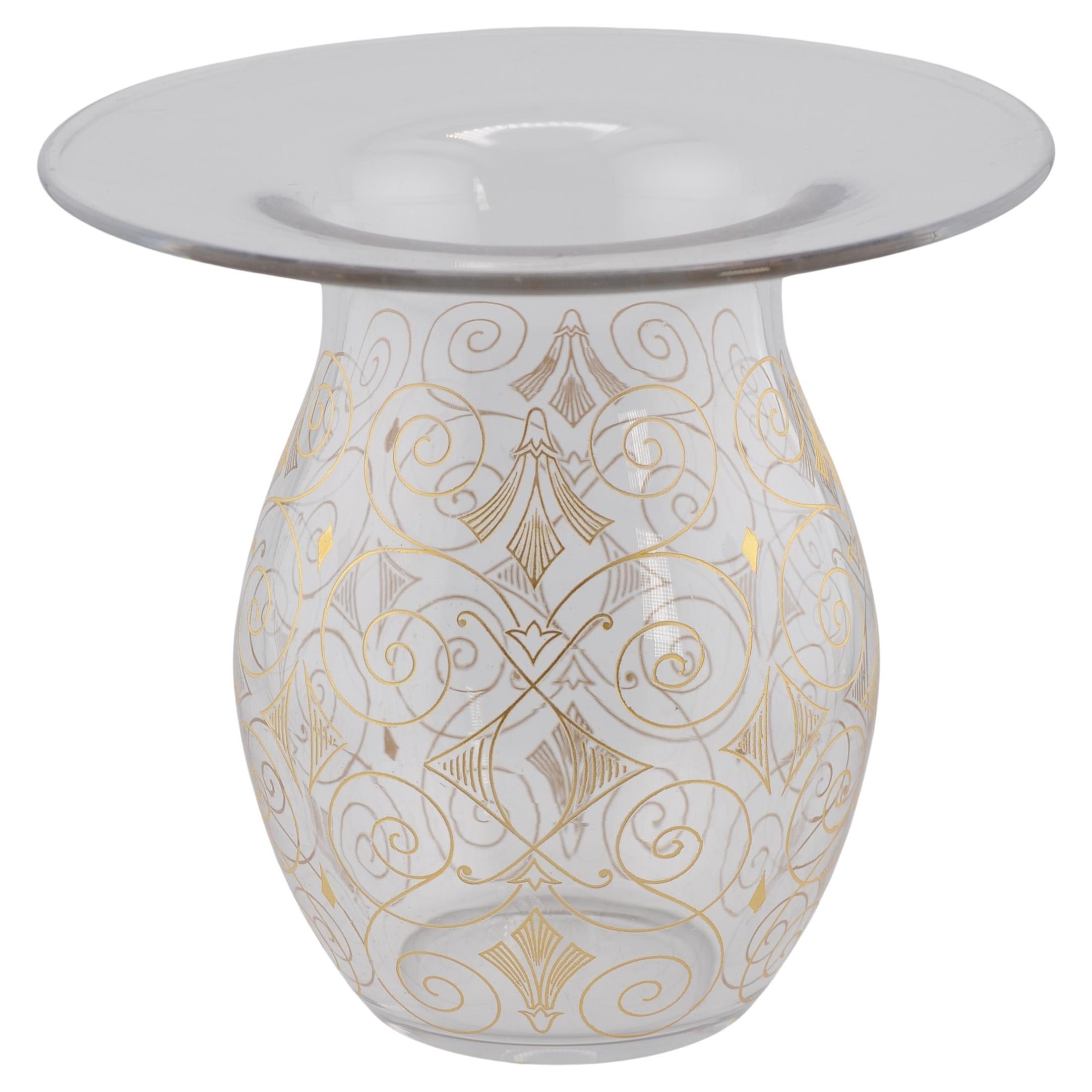 Vaso in vetro d'arte vintage di design Baccarat France a forma di sputacchiera Vernice oro