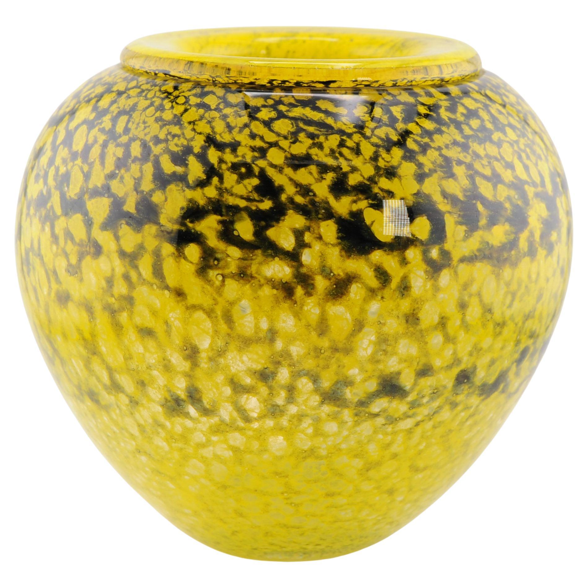 Vaso in vetro artistico vintage Designe Claude Novaro (1943-2014) Made 1995 Yellow