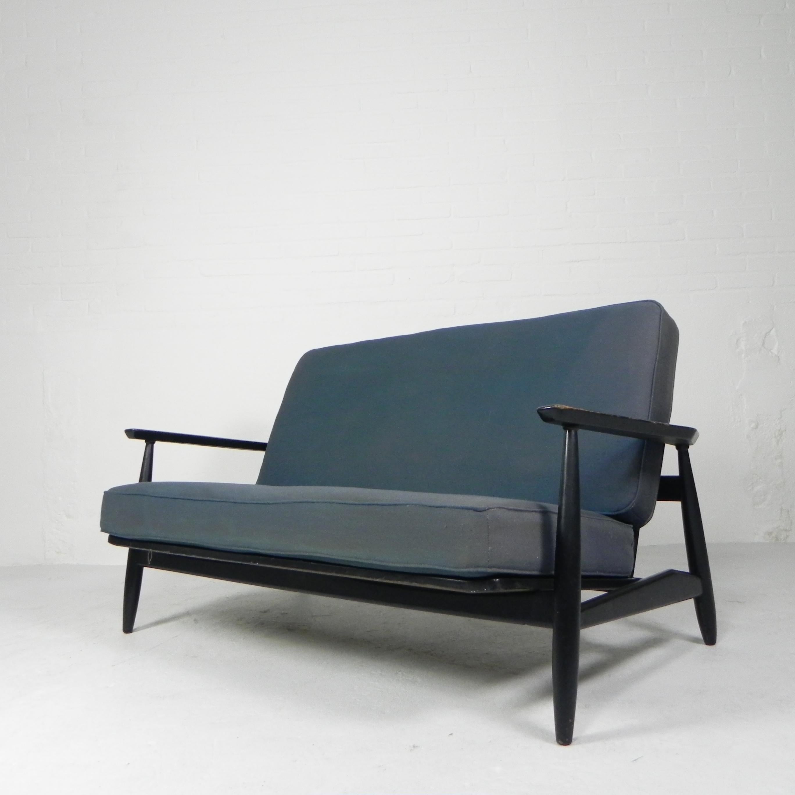 Mid-Century Modern Vintage design bench from the 1960s in the style of Viko Baumritter For Sale