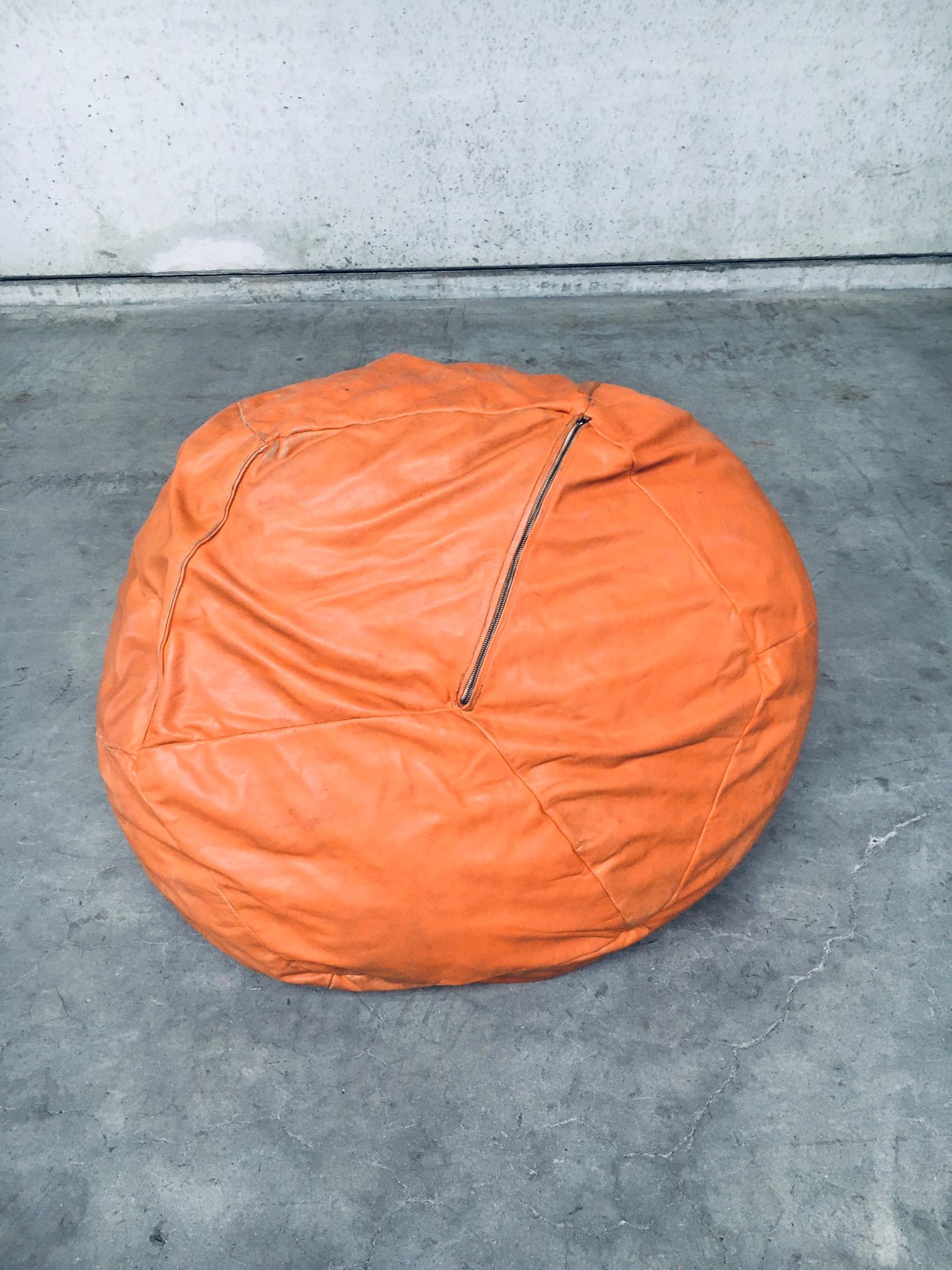 Vintage Design Leather Patchwork Bean Bag, 1970s, Italy For Sale 5