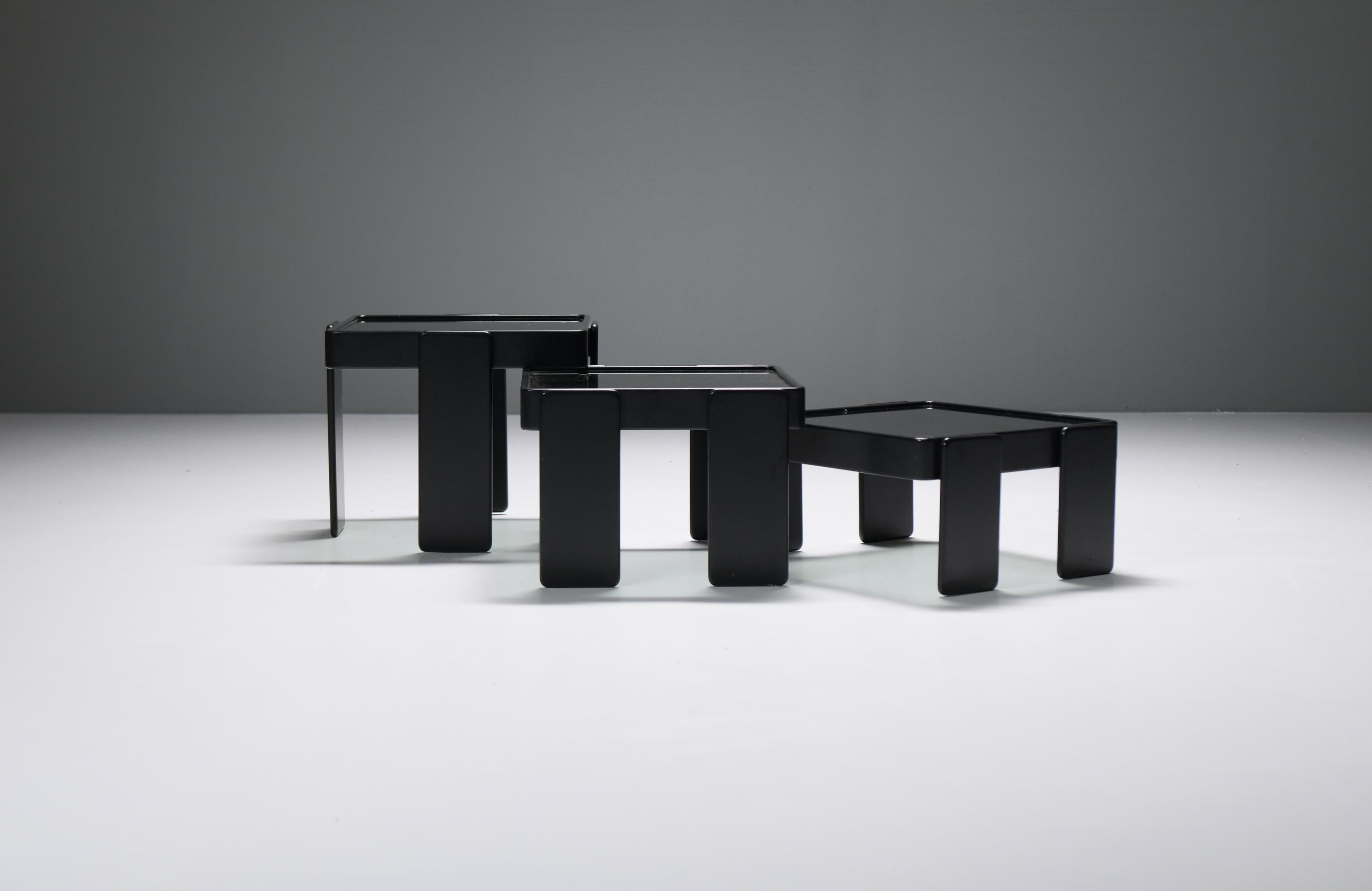 Italian Vintage Design Nesting tables by Gianfranco Frattini for Cassina Italy For Sale