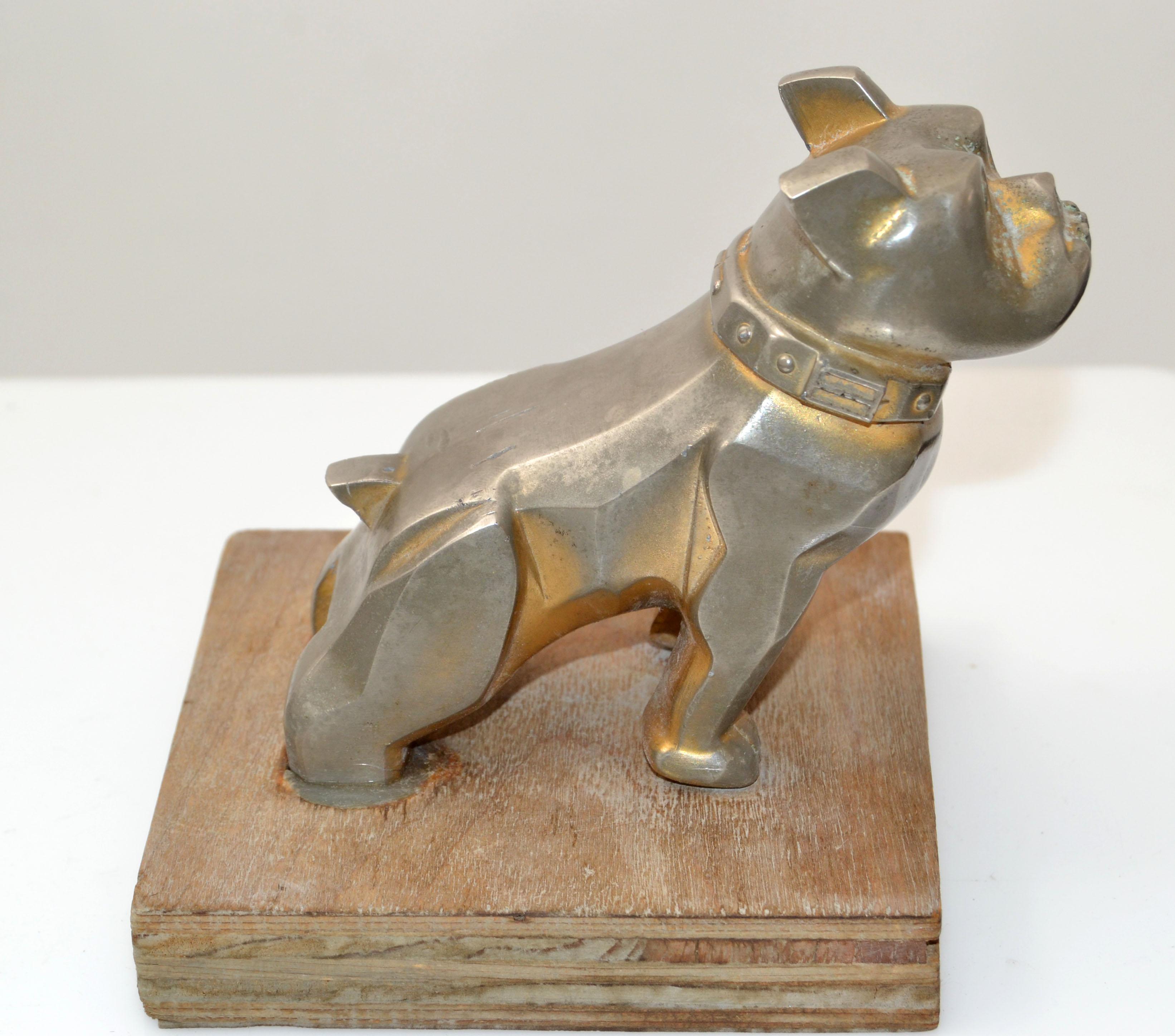 Patent Mack Trucks Bull Dog Figur, Statue, Tier-Skulptur, Vintage (Nordamerikanisch) im Angebot