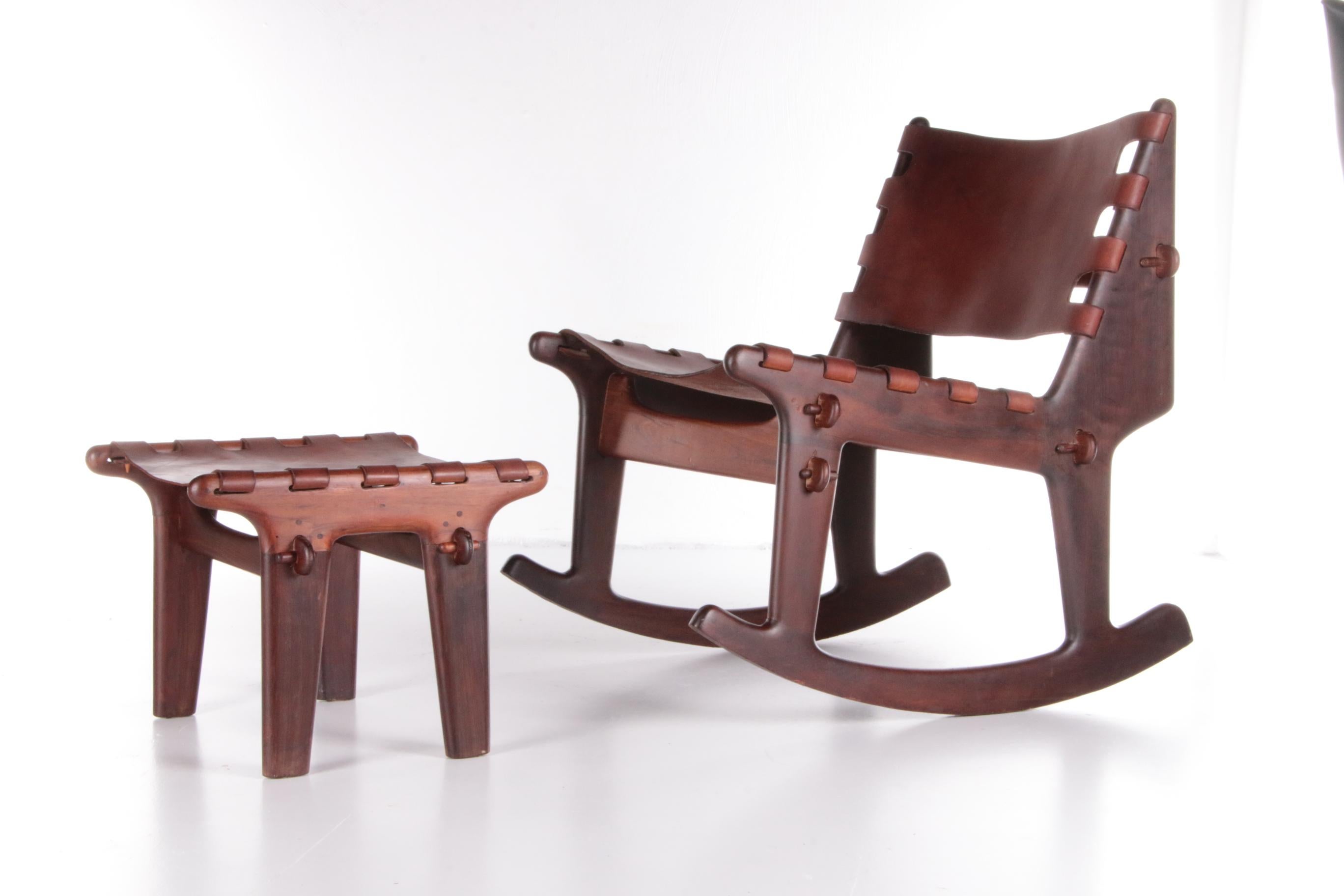 Vintage Design Rocking Chair Design by Angel Pazmino, 1960 For Sale 2