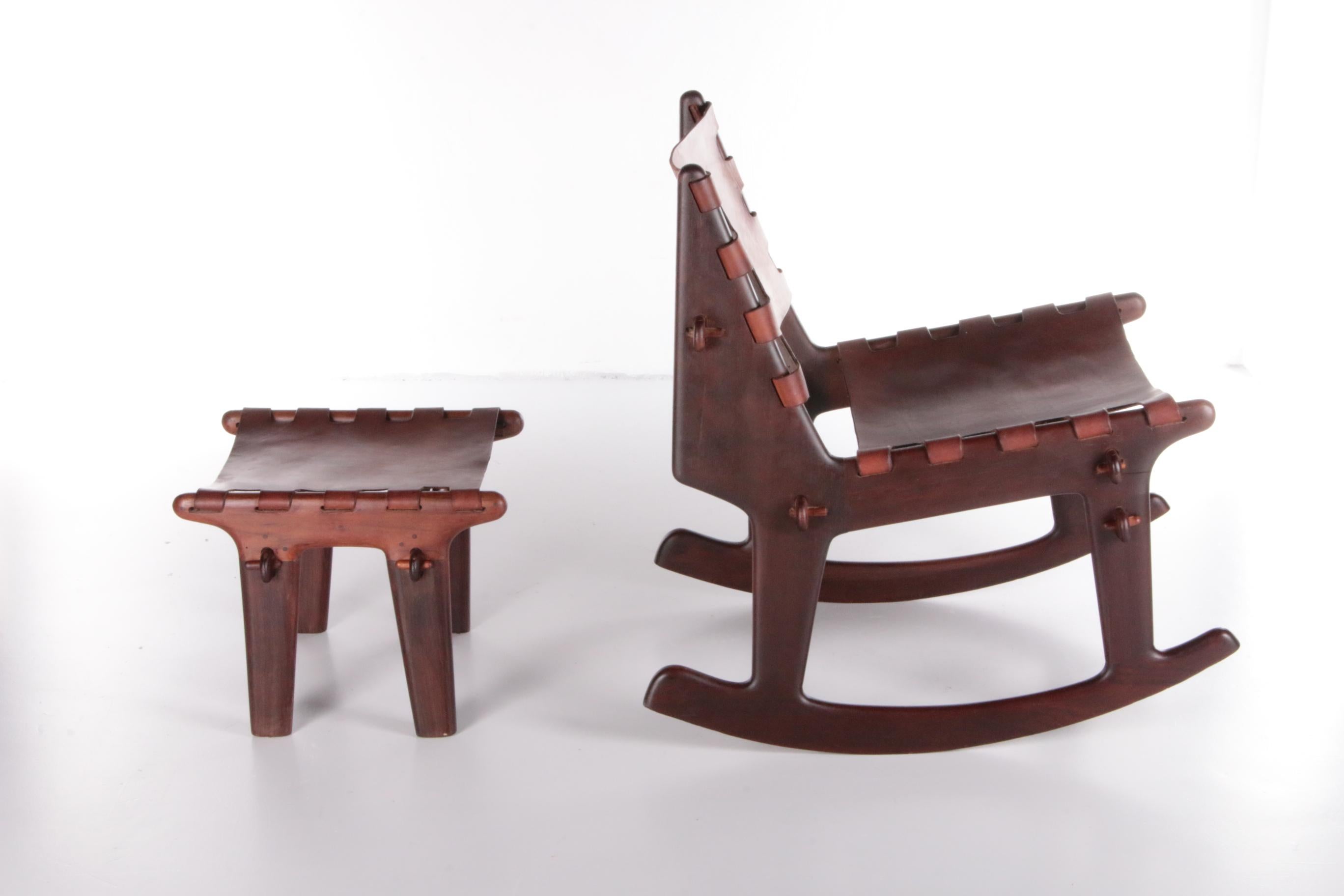 Vintage Design Rocking Chair Design by Angel Pazmino, 1960 For Sale 1