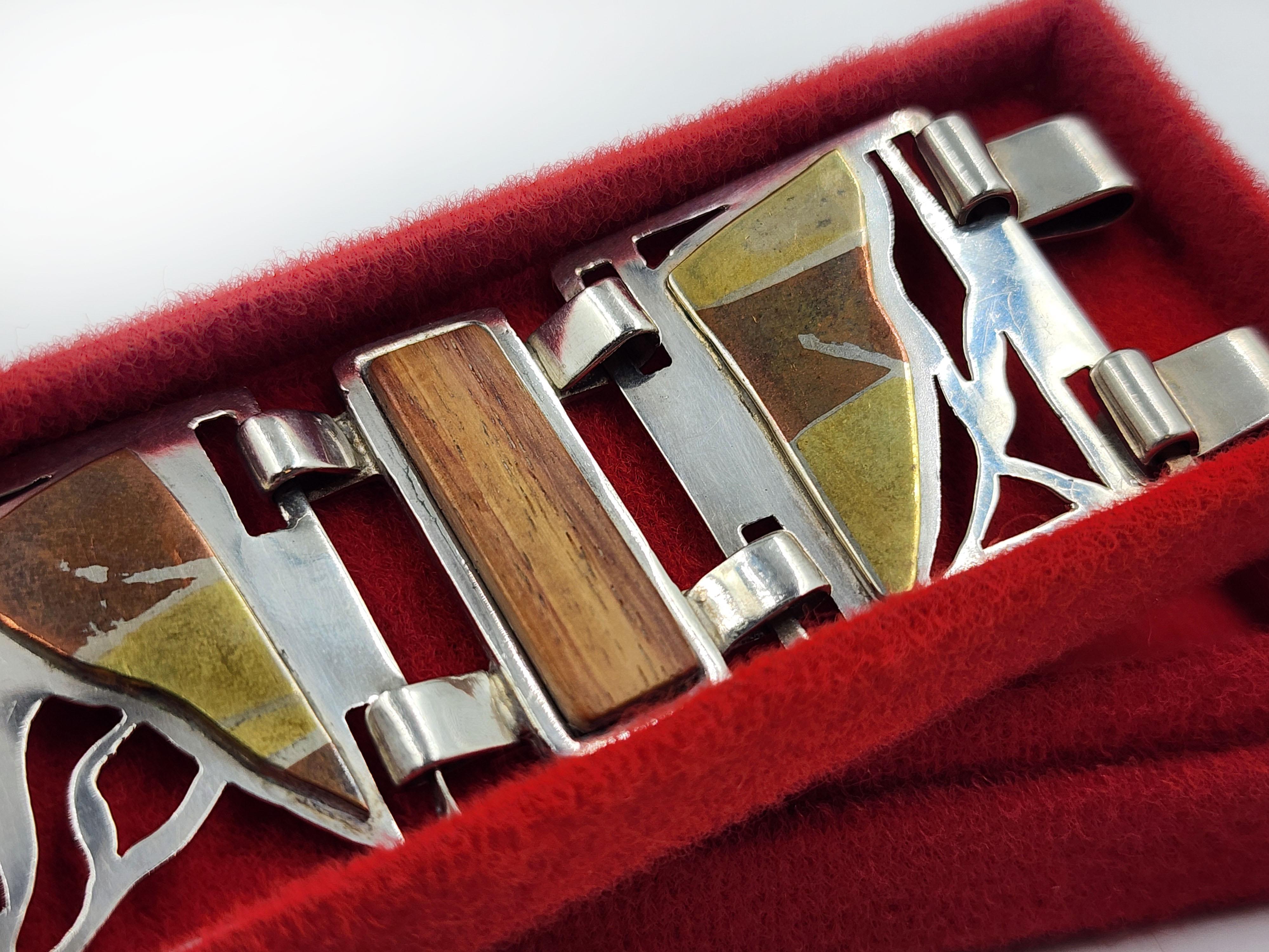 Vintage Design Silver Bracelet In Good Condition For Sale In Autonomous City Buenos Aires, CABA