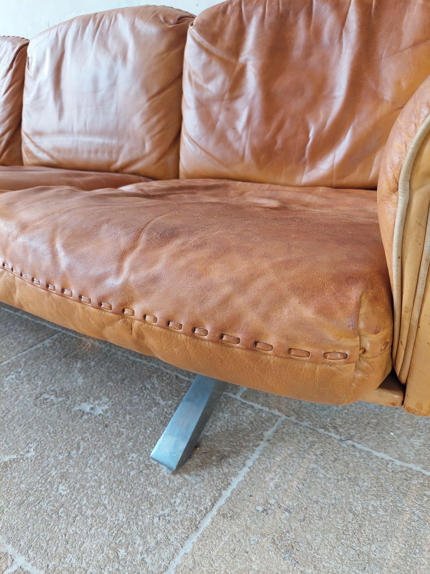 Vintage design sofa from De Sede and hocker , model DS31, in cognac leather 11