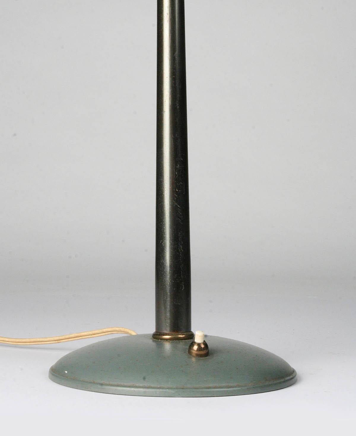 Vintage Design Table Lamp from Philips, Design by Louis Kalff, Mid-20th Century 1