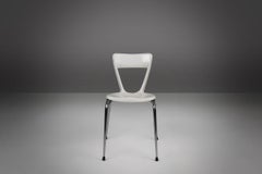 Vintage design white Gilac dining chair No. 1183, France, 1960s