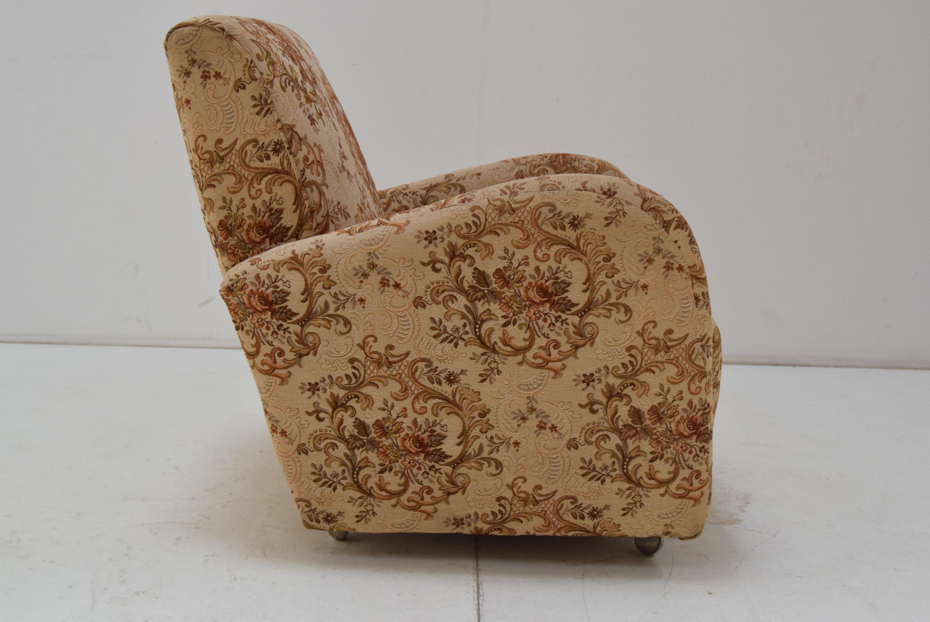Vintage-Sessel mit Rädern, Tschechoslowakei, 1950er Jahre. im Zustand „Gut“ im Angebot in Praha, CZ