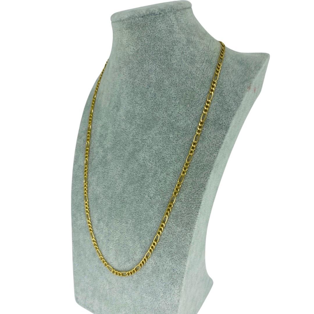 Vintage Designer 4mm Figaro Link Necklace Chain 18k Gold. The necklace is 24 inches long and weights 11.4g
The necklace is stamped *62 AR for manufacturer made in Italy