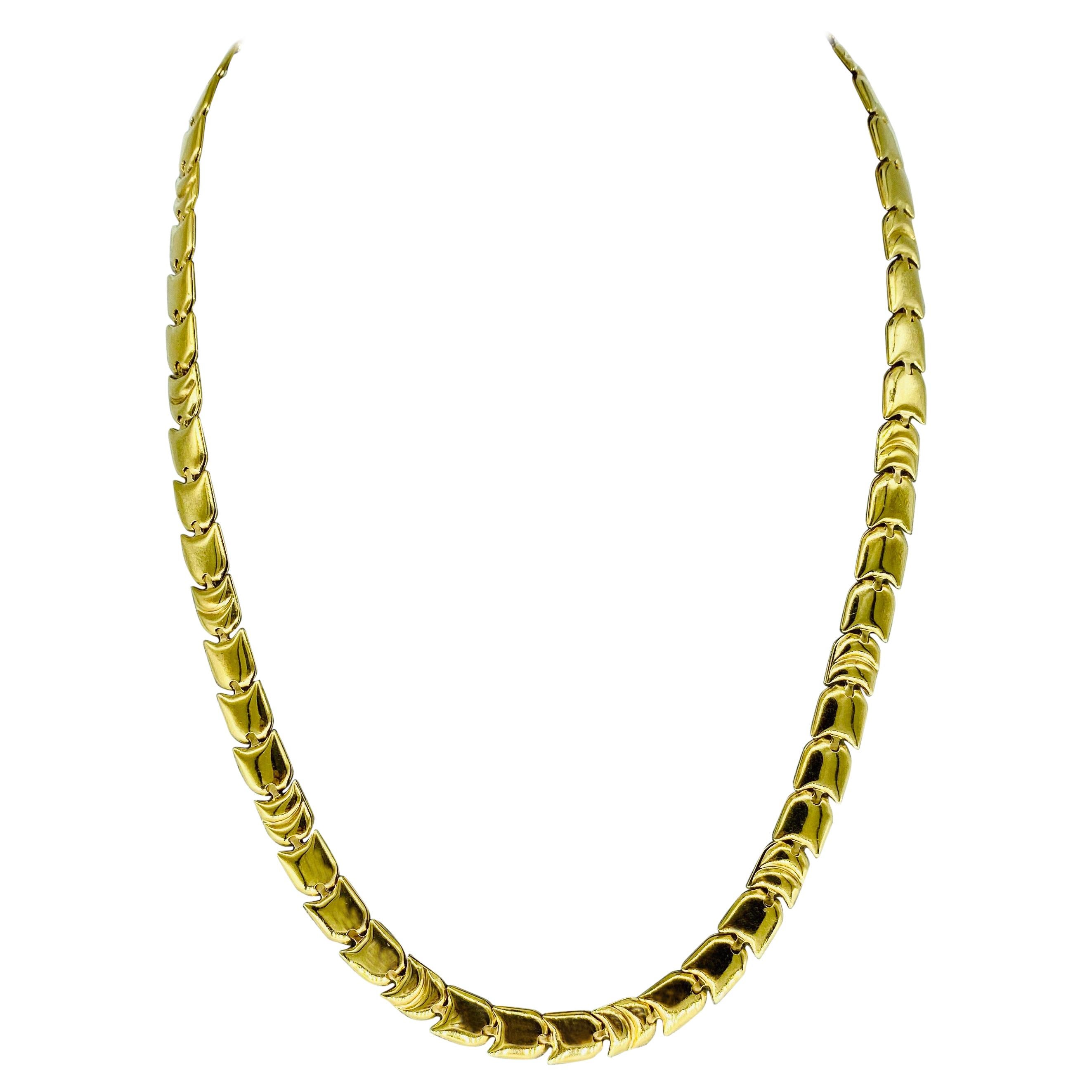 Vintage Designer Italian Fancy Chevron Link Necklace 18k Gold