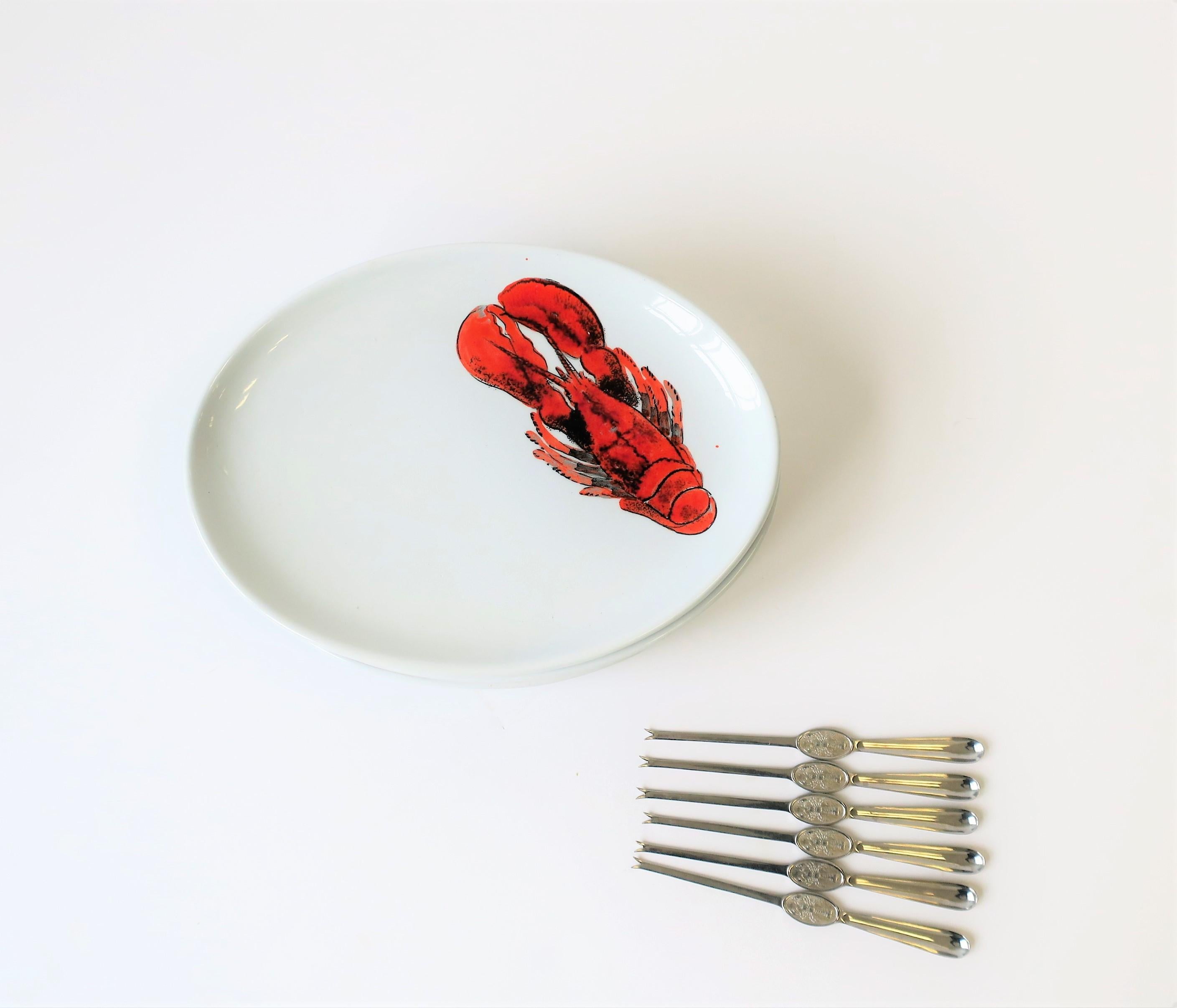 Summer Italian Lobster Dinner Plates with Forks from Sweden, Set of 6 For Sale 7