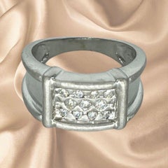 Ensemble vintage de créateur composé de boucles d'oreilles à clip et d'une bague assorties, ornées de diamants de 0,84 carat