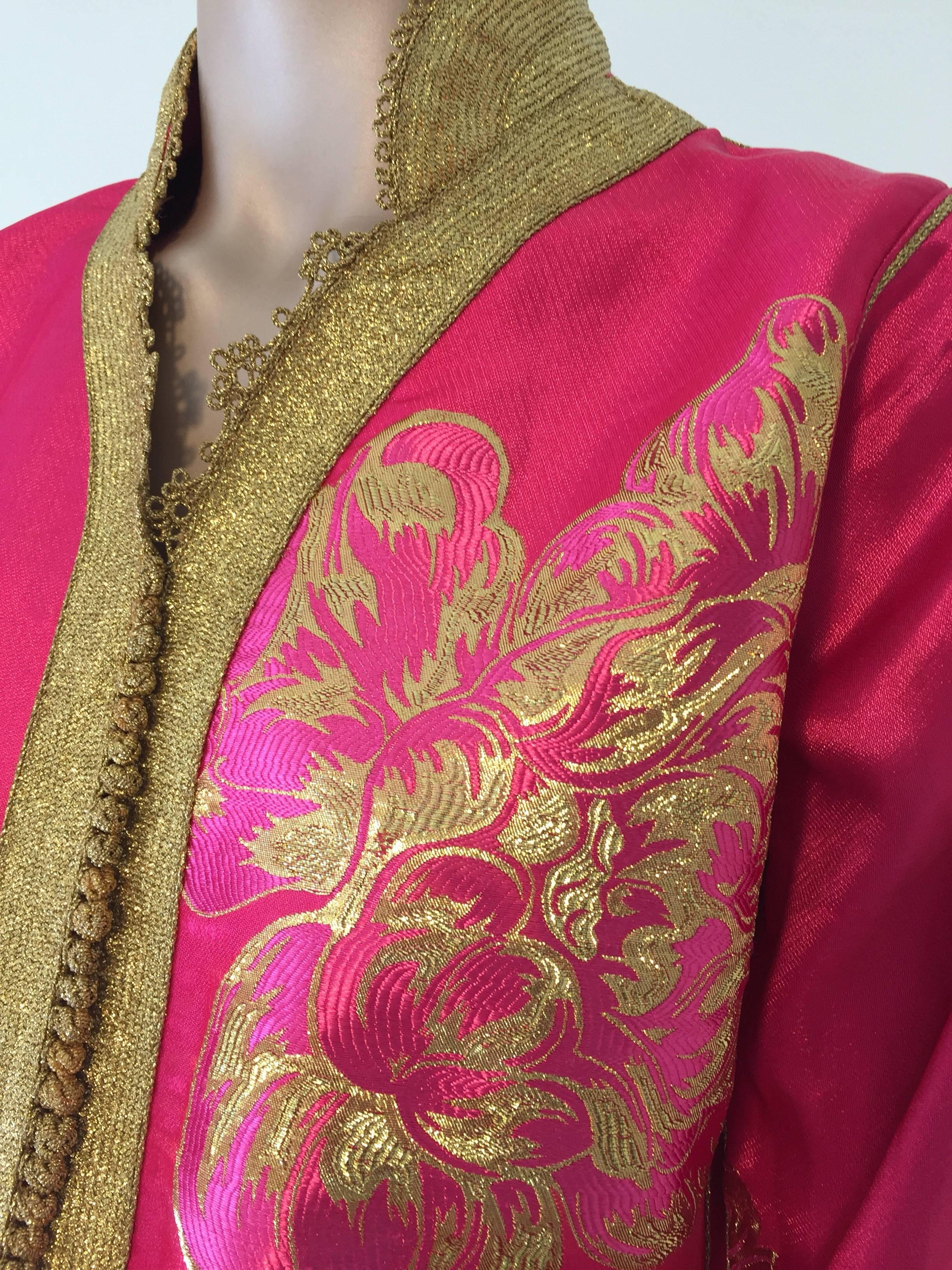 Vintage Designer Moroccan Kaftan, Embroidered Brocade Caftan with Pink and Gold In Excellent Condition In North Hollywood, CA