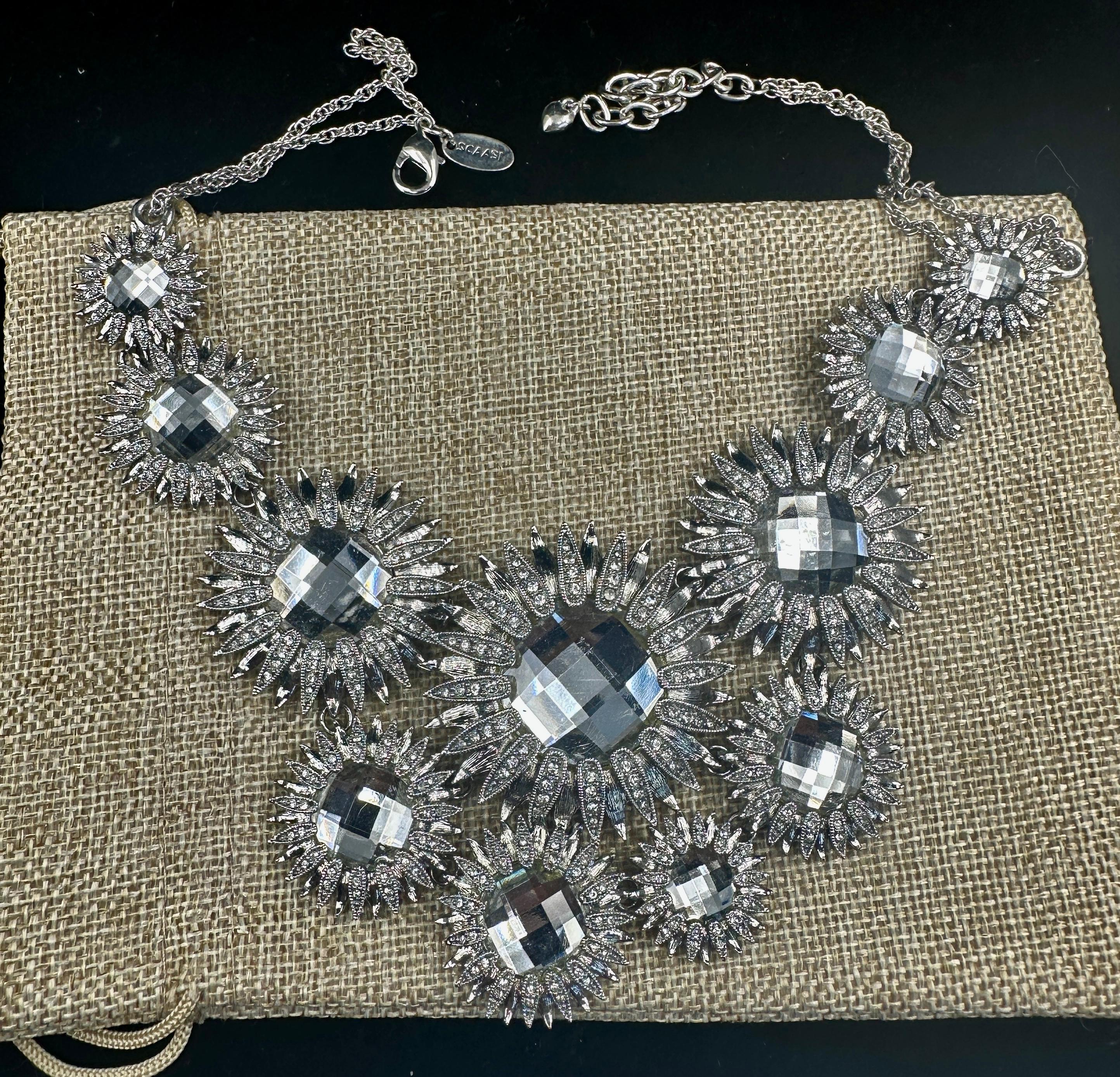 Vintage Designer signiert Scaasi Start-und Landebahn Halskette 1950er Jahre Blume Sonne Stern Sunburst im Angebot 1