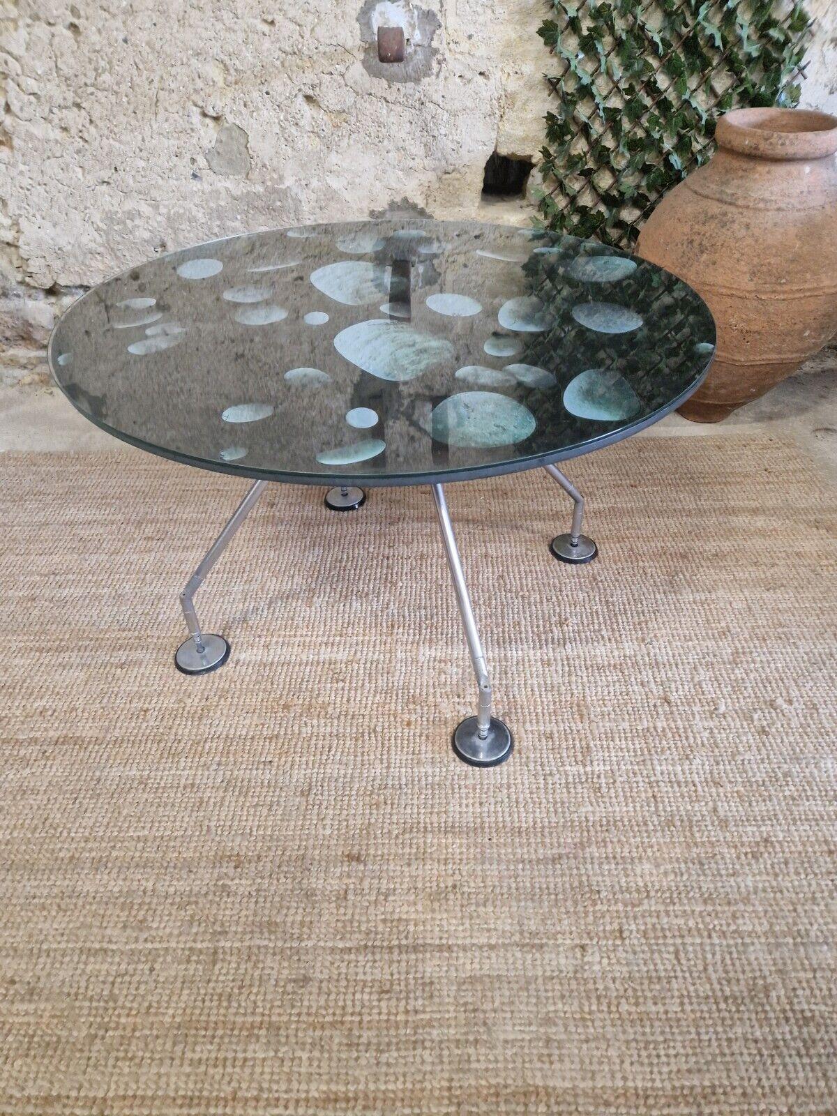 Late 20th Century Vintage Table Sir Norman Foster 1935 Techno Edition with Pebbles For Sale