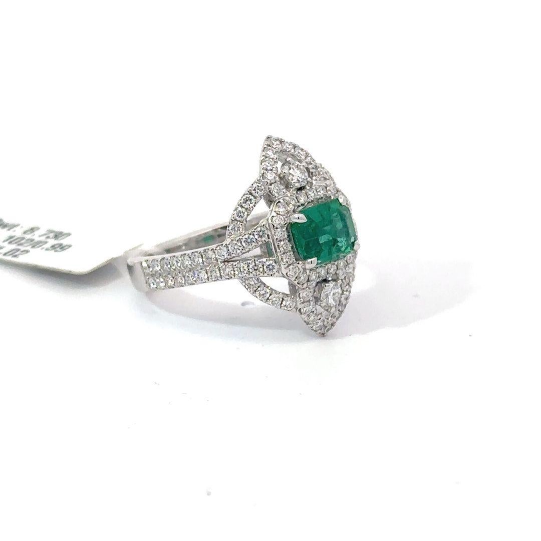 Emerald Cut Vintage Desing Emerald with Diamond Ring For Sale