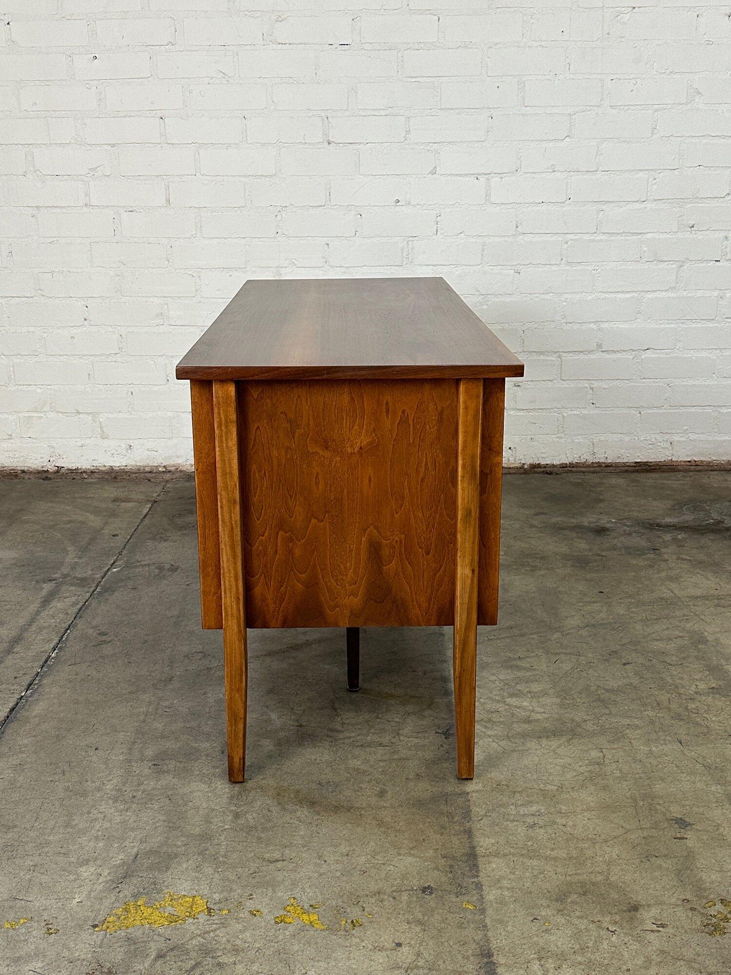 Walnut Vintage desk by Stanley