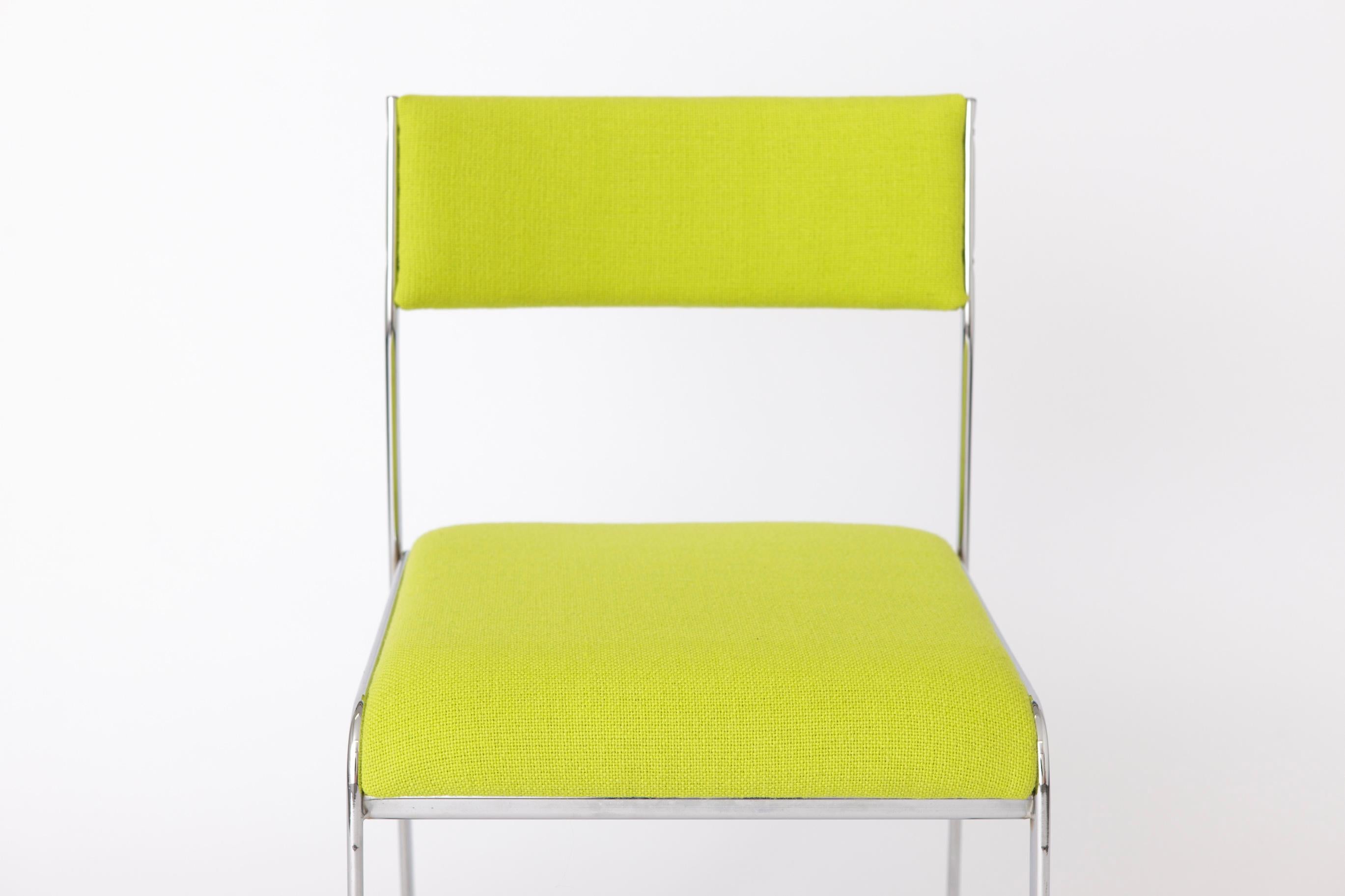 Vintage Single Chair from the 1970s
Origin: Likely German, Unknown Manufacturer

Introduce a touch of retro charm to your space with this vintage chair from the 1970s. While the manufacturer remains unknown, its design and construction suggest a