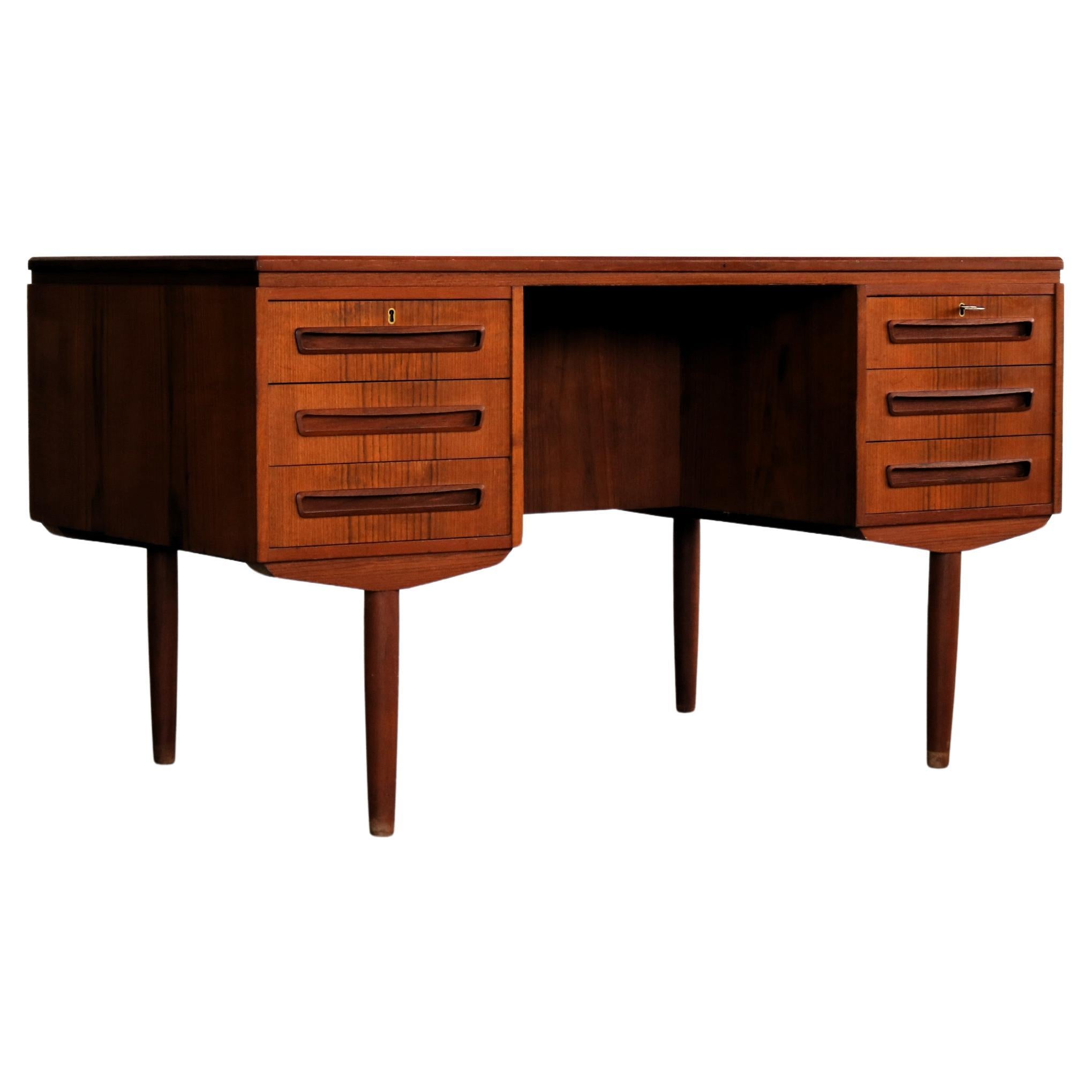 escritorio vintage  escritorio  60s  J. Svenstrup  Danés