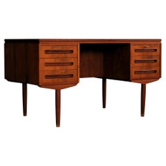 alter Schreibtisch  Schreibtisch  60s  J. Svenstrup  Dänisch