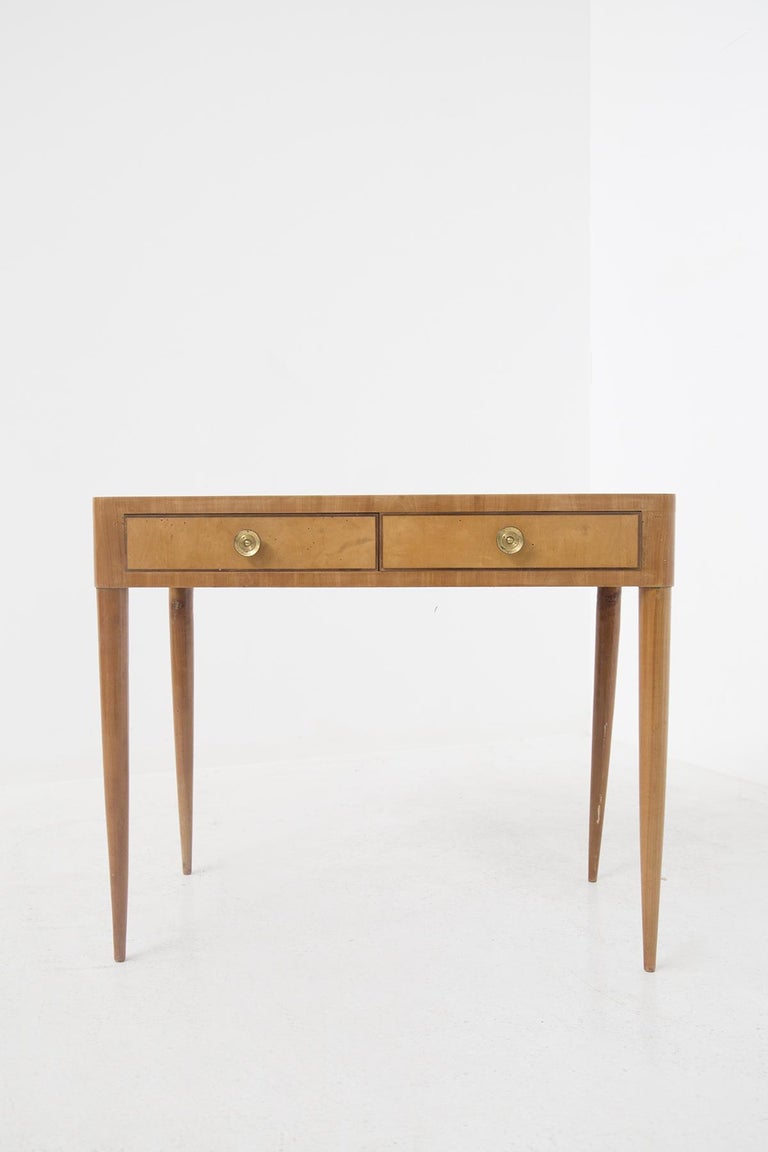 Vintage Desk in Wood and Brass by Paolo Buffa In Good Condition For Sale In Milano, IT