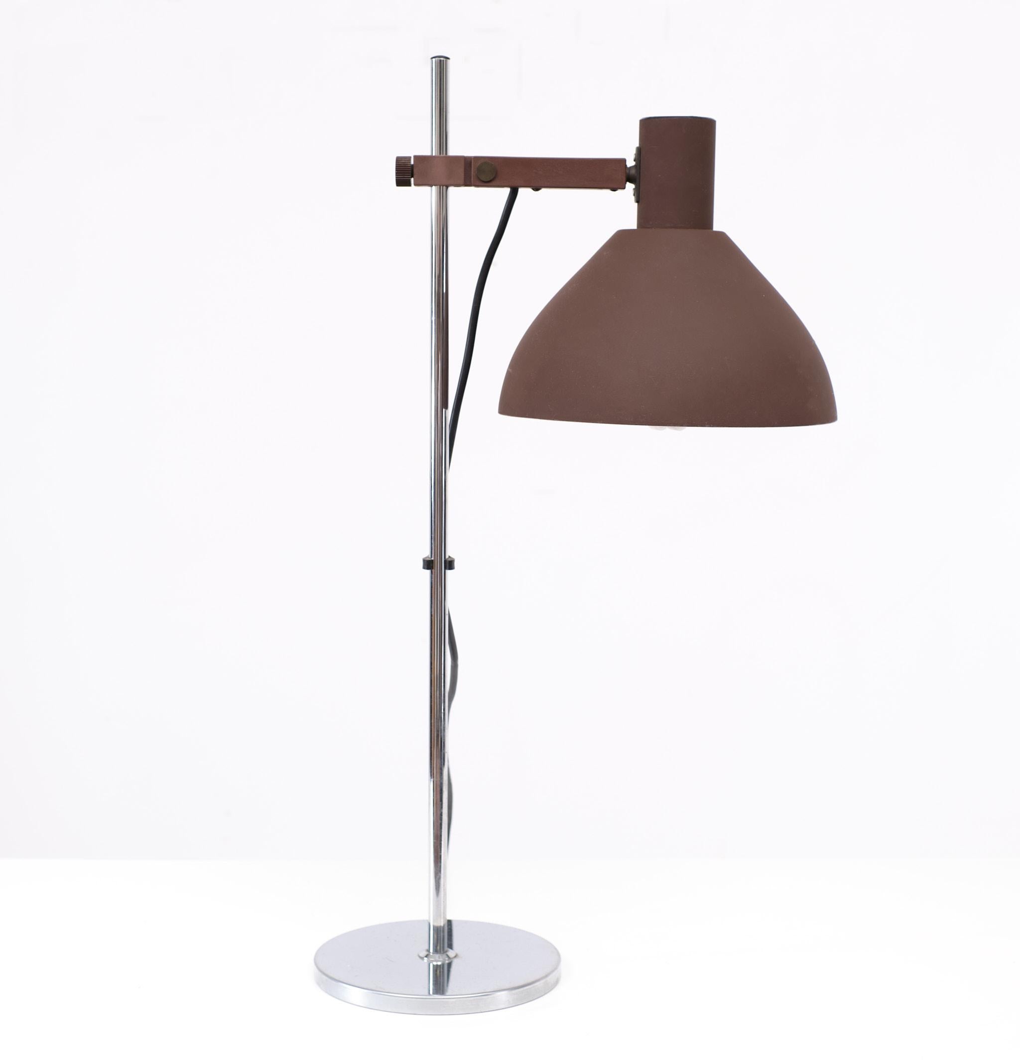 American Vintage Desk Lamp attributed Koch & Lowy 1970s USA For Sale