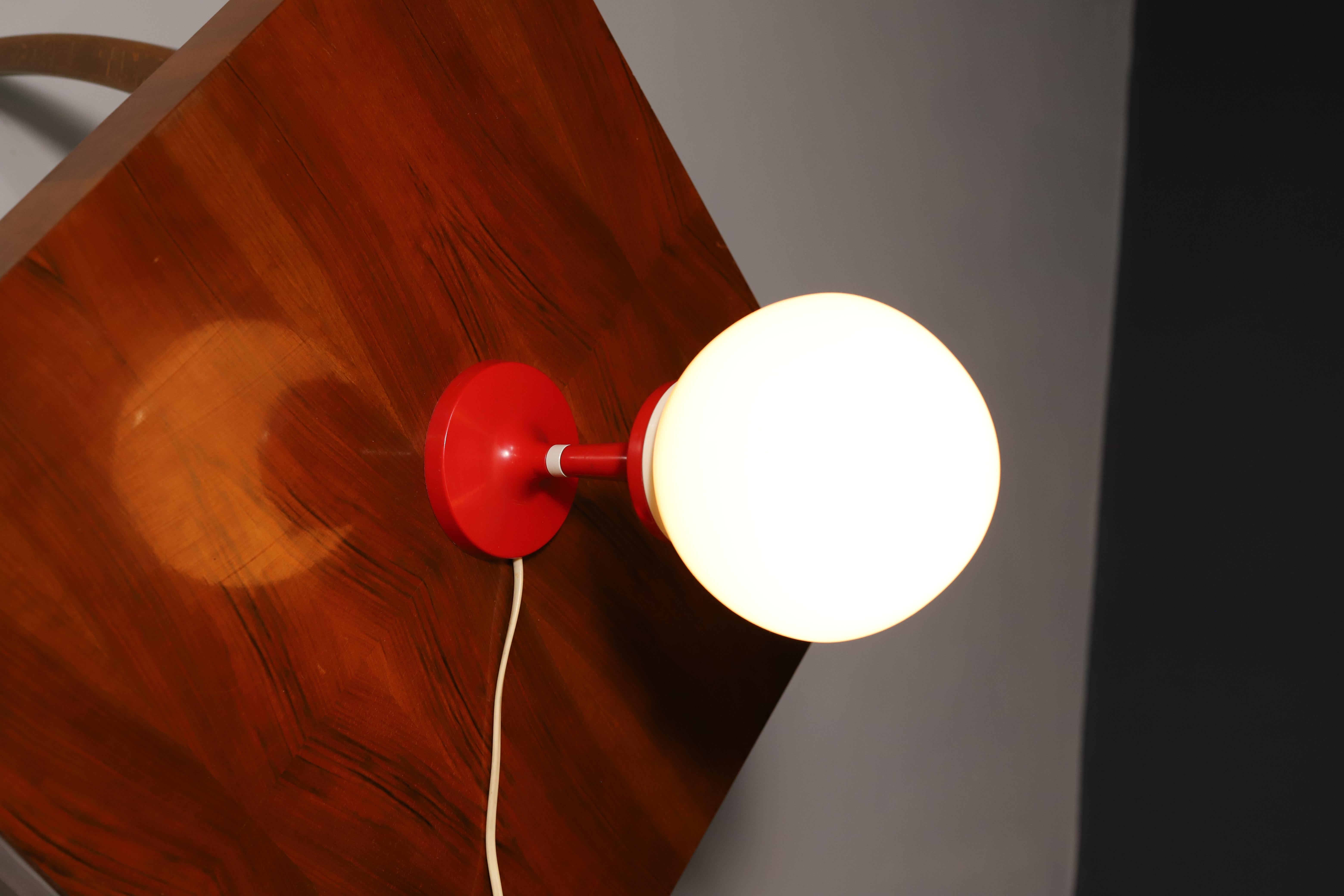Klassische Schreibtischlampe von Karel Volf, 1970er Jahre, Tschechoslowakei (20. Jahrhundert) im Angebot