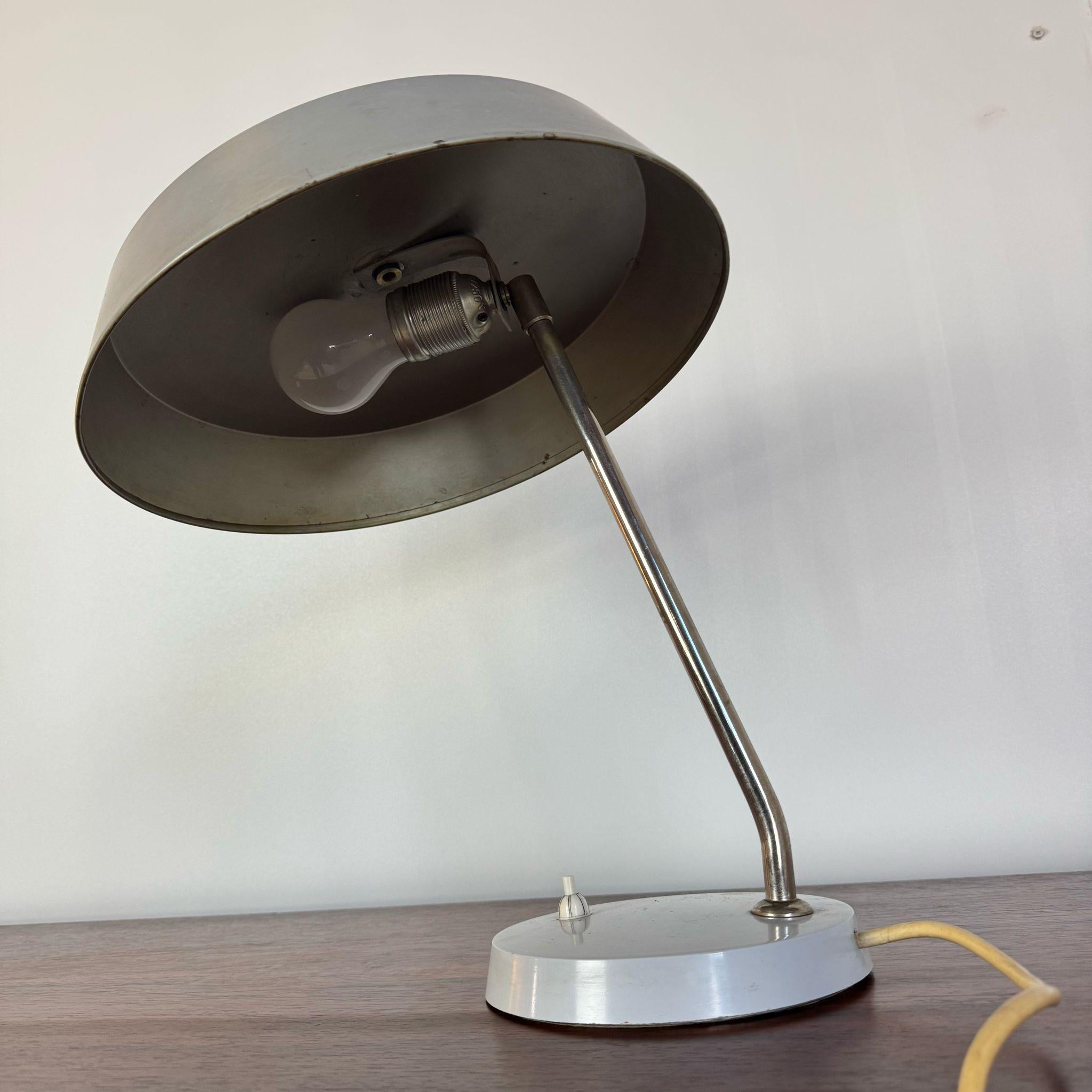 Vintage Schreibtischlampe, Vintage Schreibtischlampe, VEB Narva Leuchtenbau Lengefeld, Deutschland, 1970er Jahre
