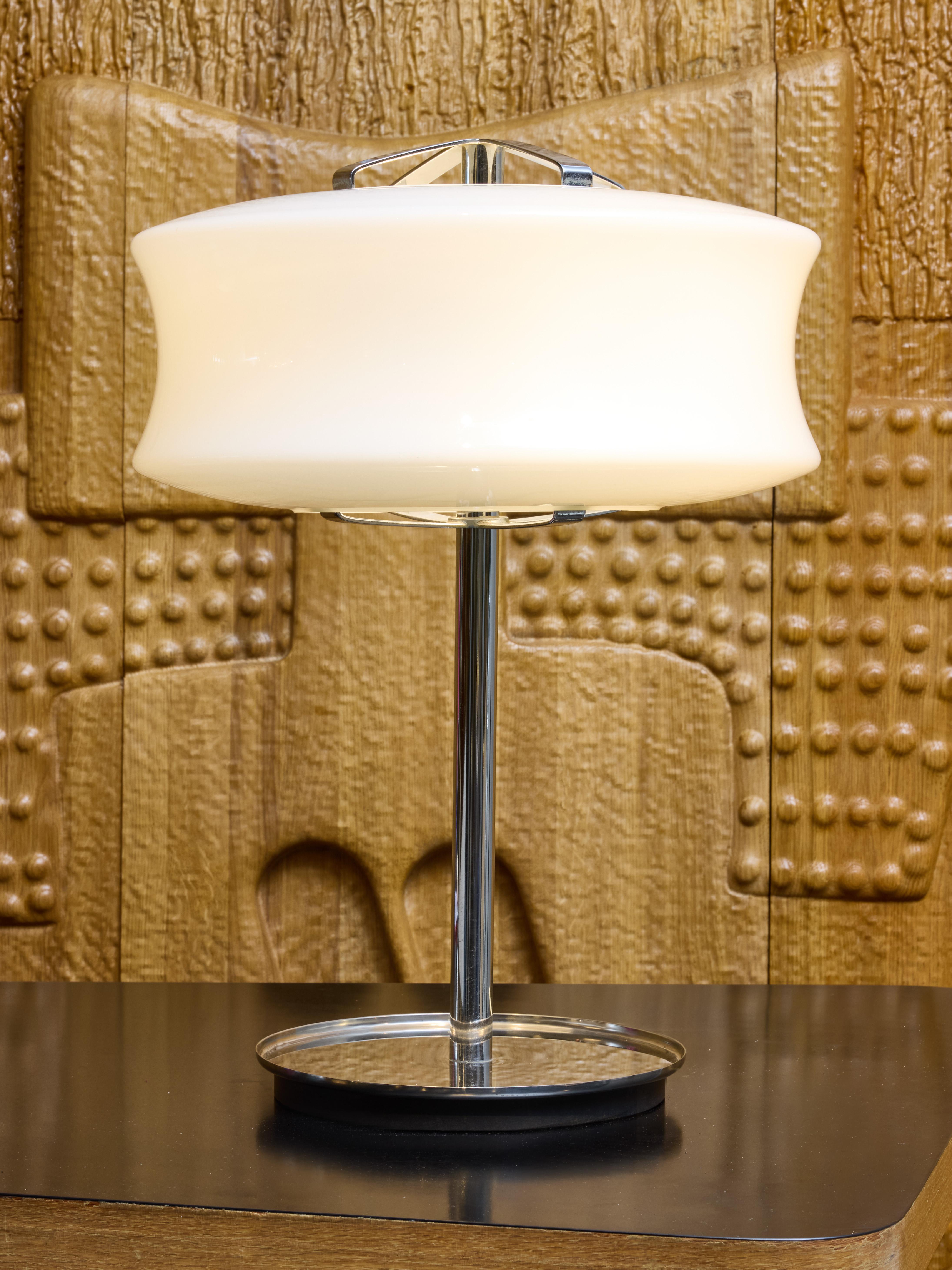 Mid-Century Modern Vintage Desk Lamp in Steel and Glass by Ecolight For Sale