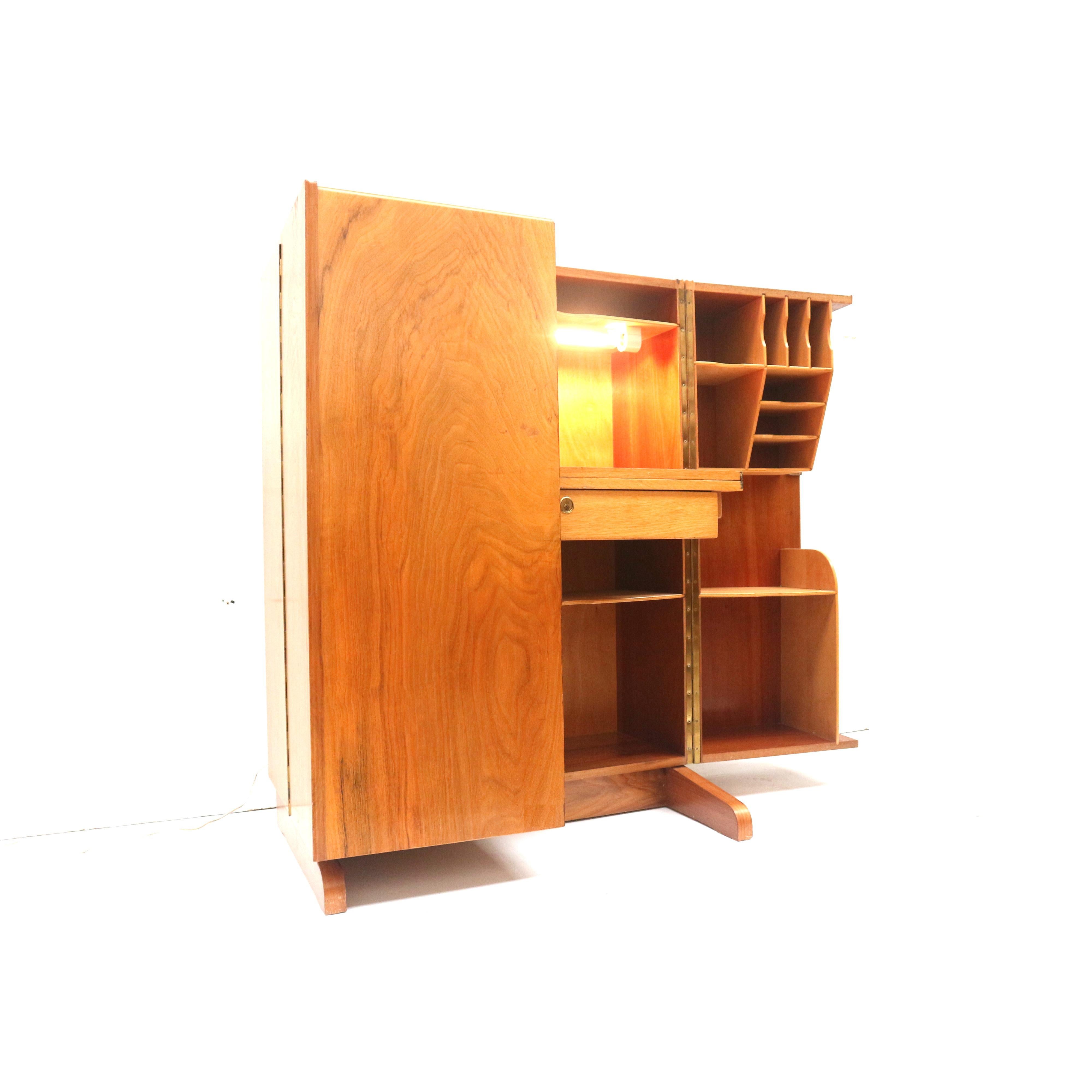 Mid-20th Century Vintage desk  ‘Magic Box’ designed by Mummenthaler & Meier in 1955