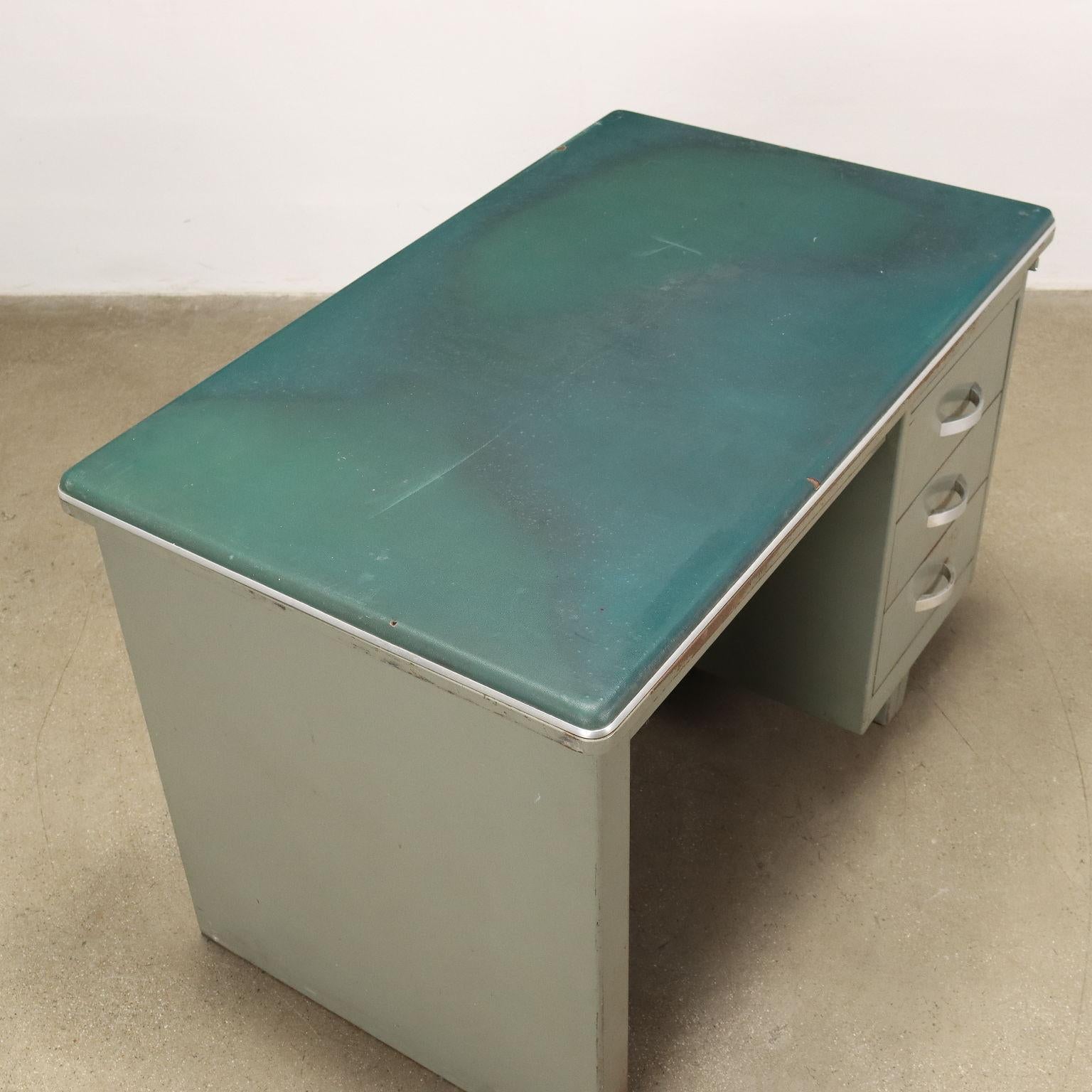 Vintage Desk Metal, Italy, 1960s For Sale 1