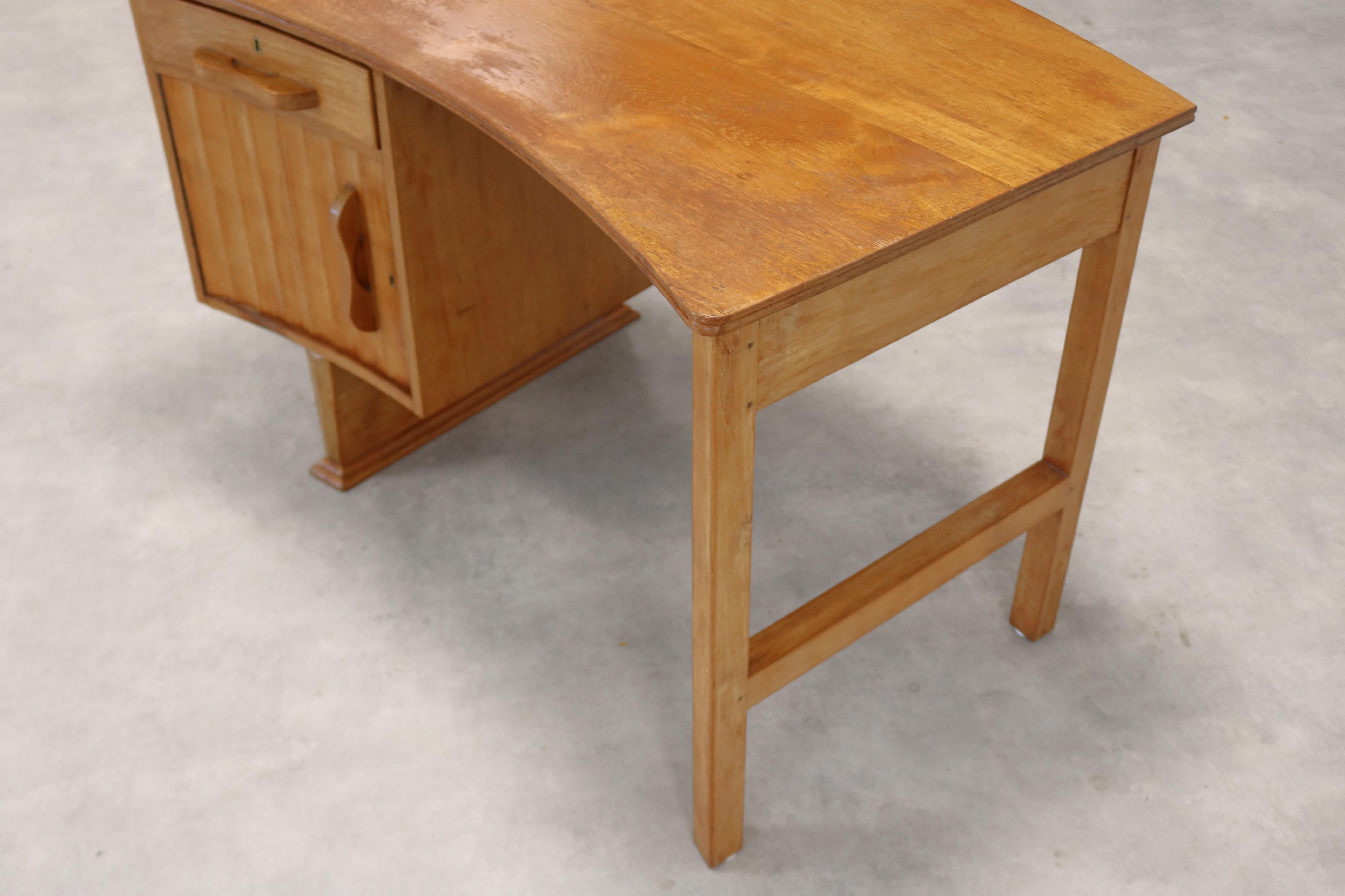 Scrivania vintage  Oak  1950s  Periodo  1950s in vendita 1