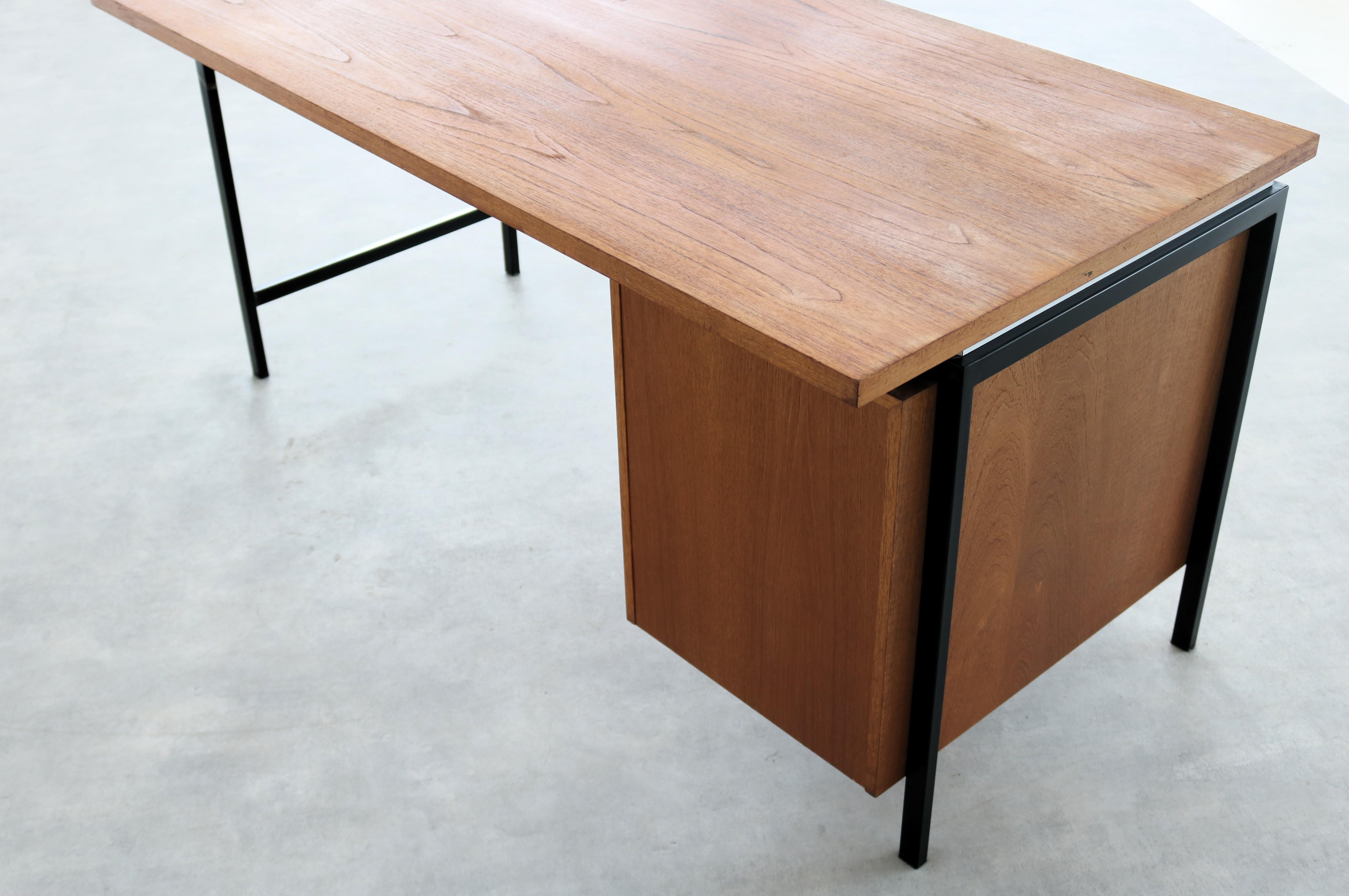 Vintage desk  teak  metal  1960s  Period  1960s For Sale 2
