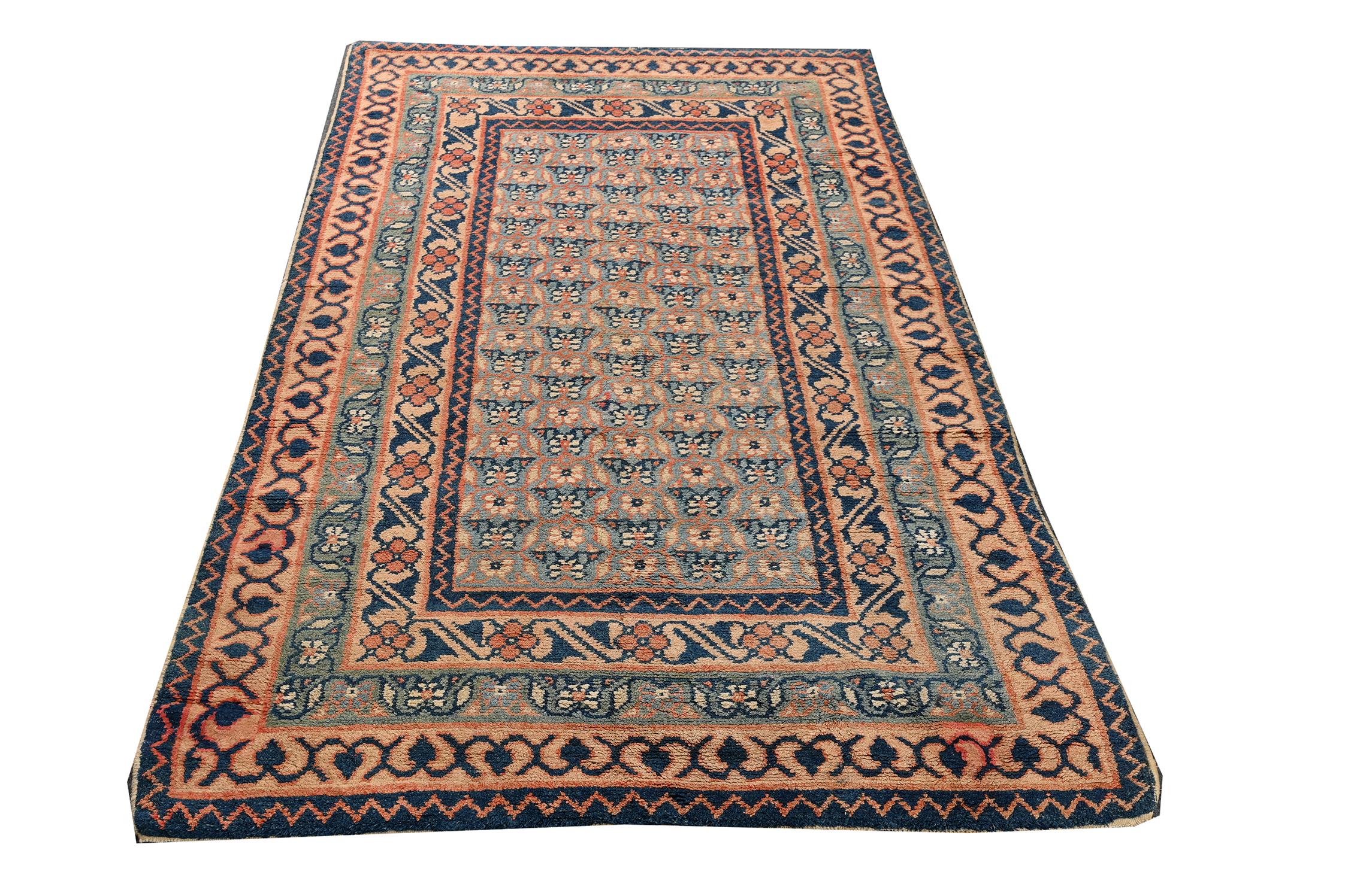 This vintage 4x7 Dhurrie is an exciting new entry in Rug & Kilim's esteemed flat weave collection. Handwoven in cotton, it originates from India circa 1950-1960. 

Further on the Design:

This flat weave favors elaborate florals in beige-brown,